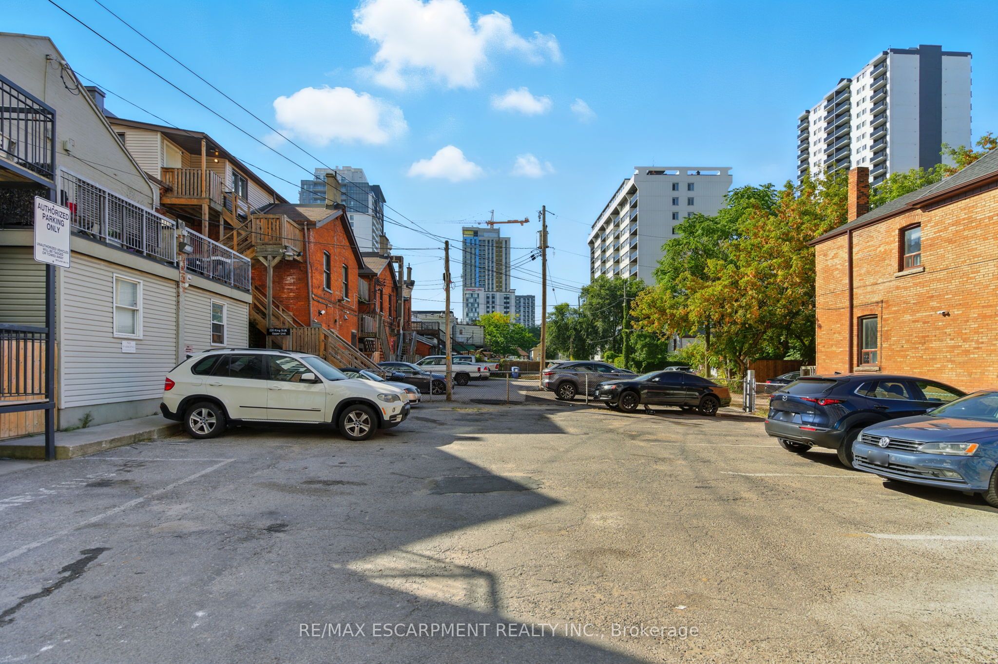 216-220 King Street W Property Photo 16