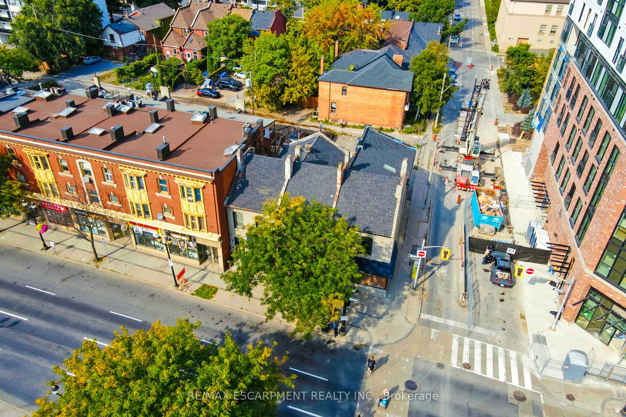 216-220 King Street W Property Photo 27