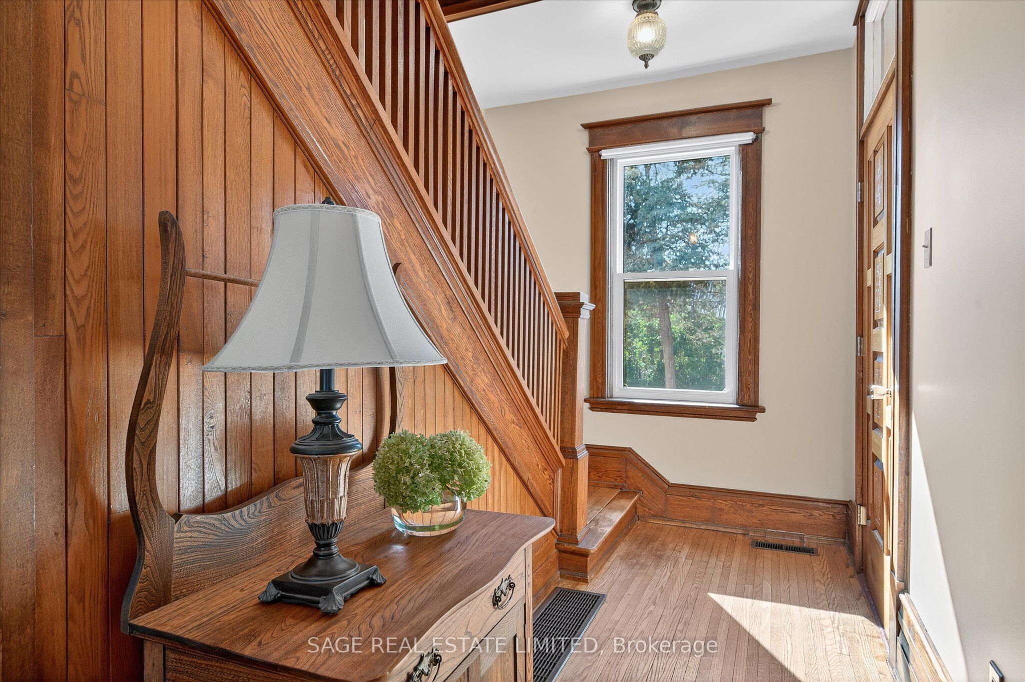 33 John Street Property Photo 6