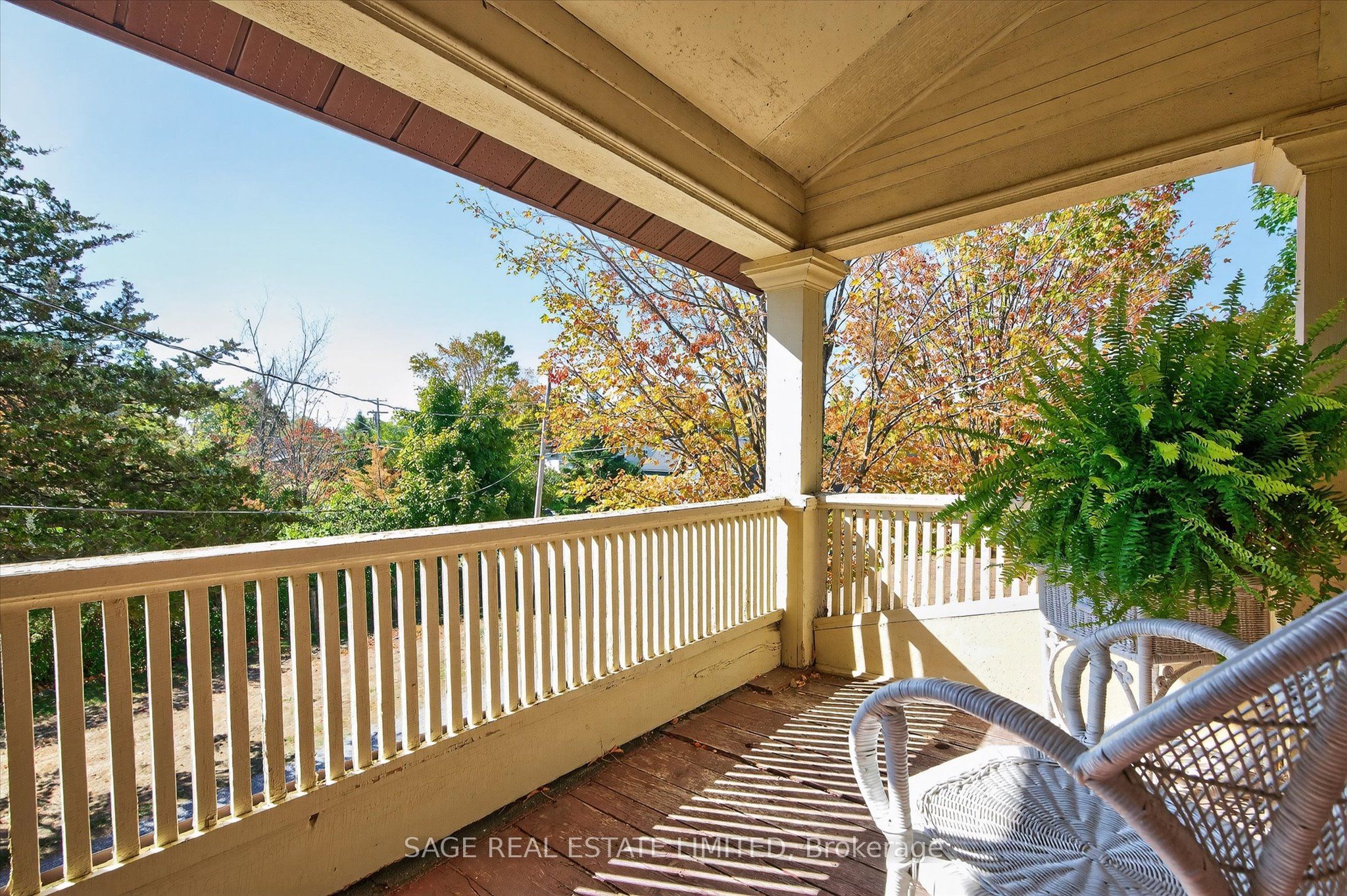 33 John Street Property Photo 32