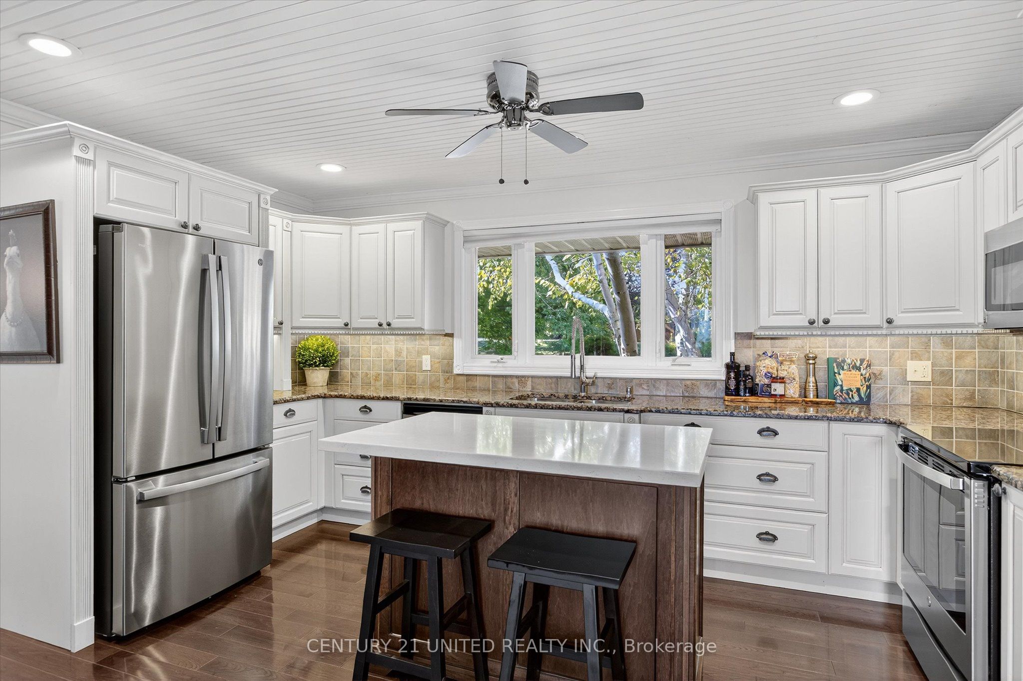 8 Oakwood Crescent Property Photo 11