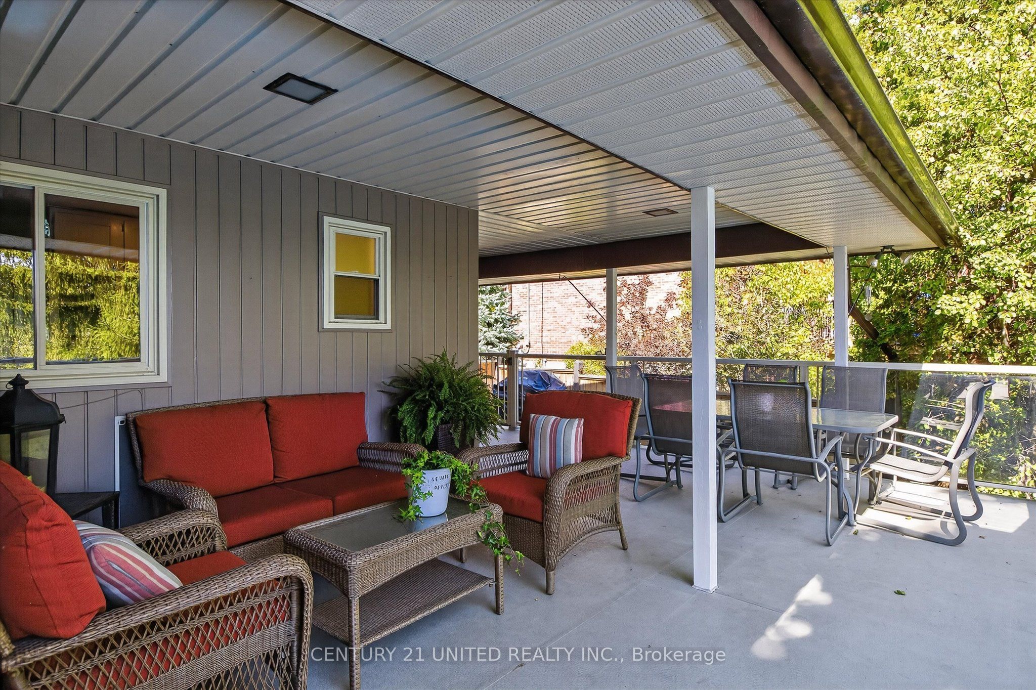 8 Oakwood Crescent Property Photo 26