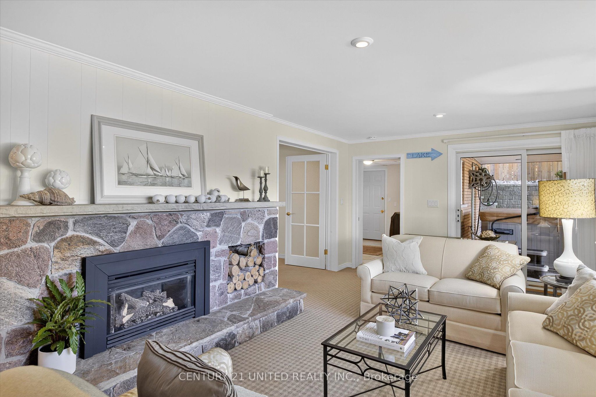 8 Oakwood Crescent Property Photo 28