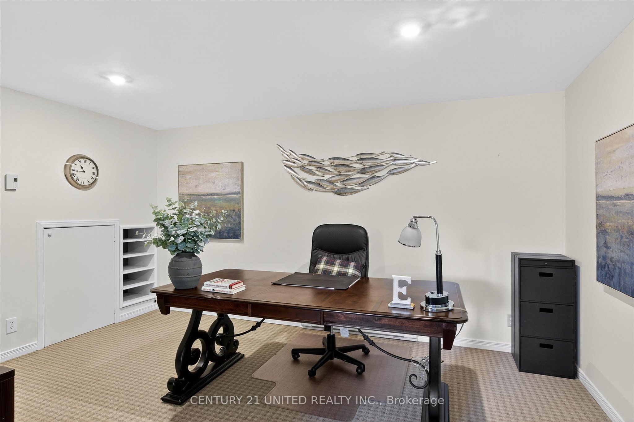 8 Oakwood Crescent Property Photo 31