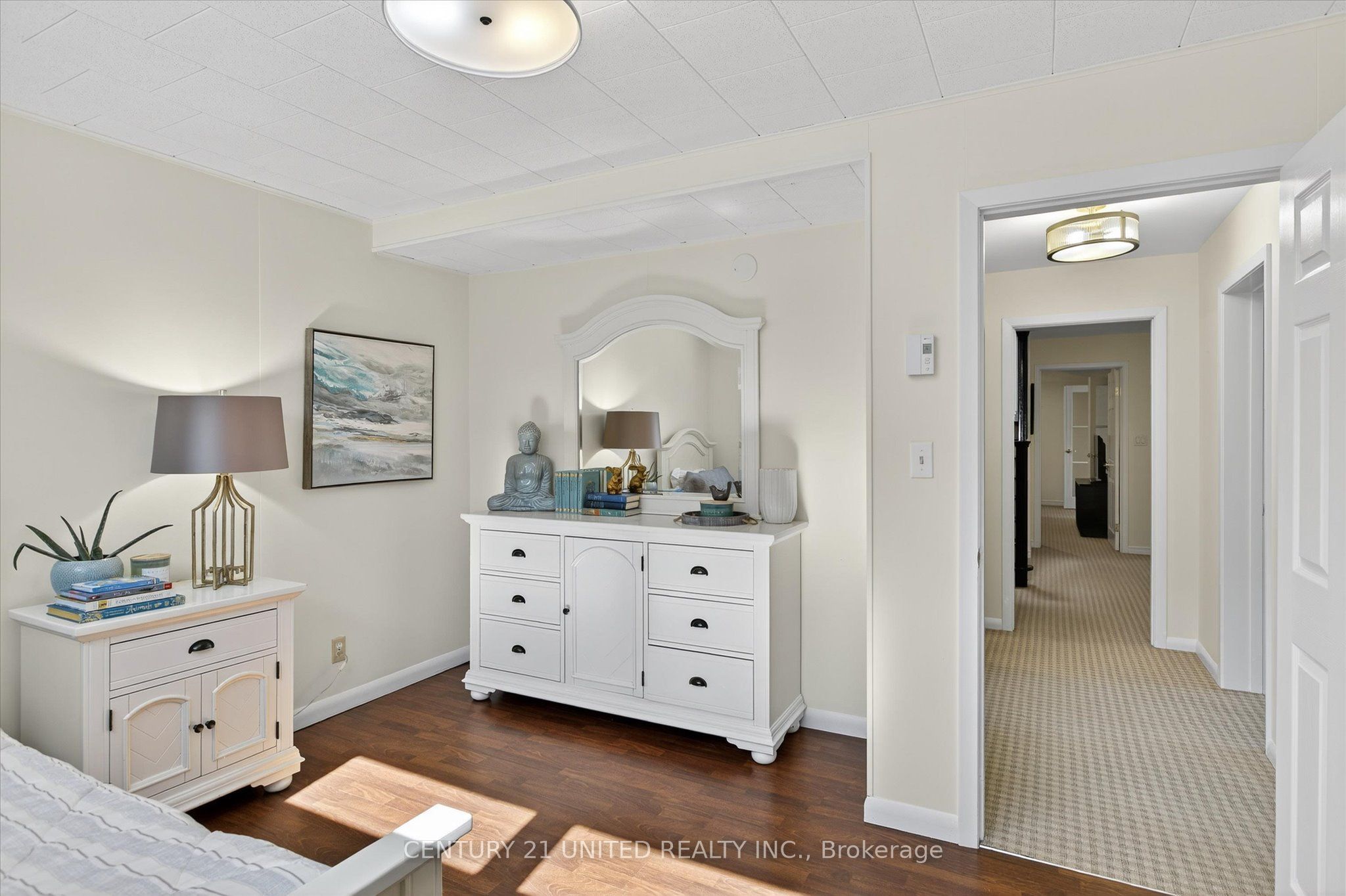 8 Oakwood Crescent Property Photo 37