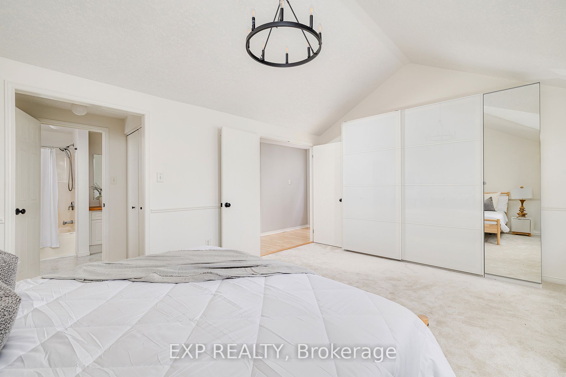 508 Brookmill Crescent Property Photo 16