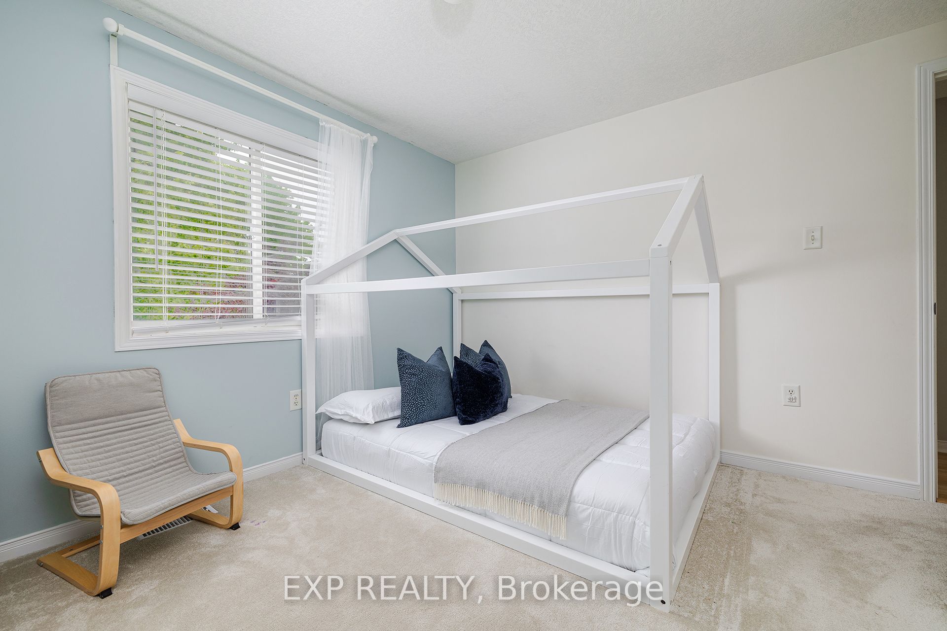 508 Brookmill Crescent Property Photo 22