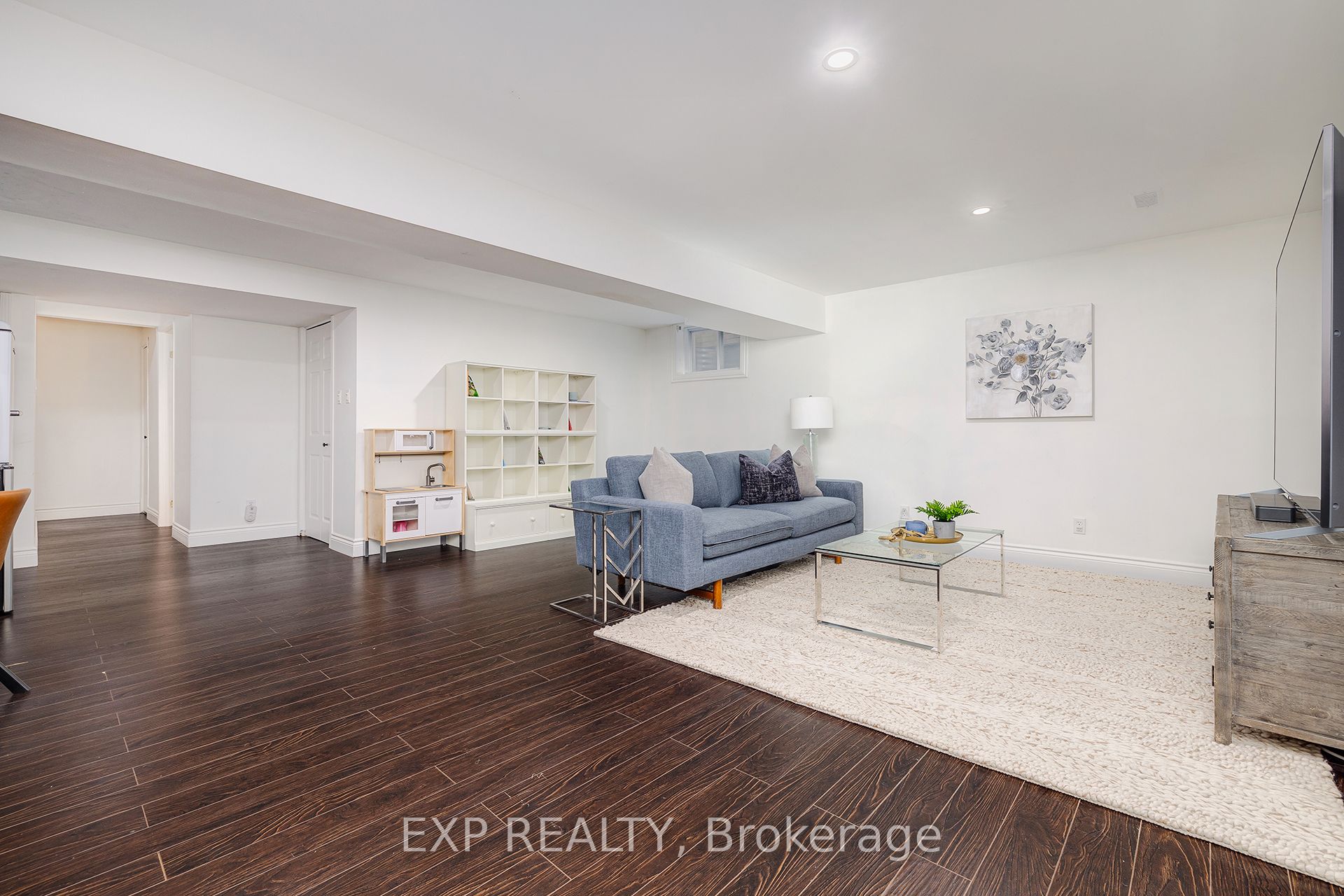 508 Brookmill Crescent Property Photo 24