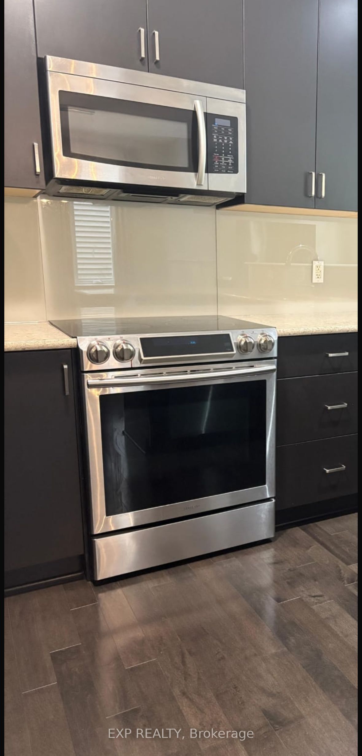 167 Highbury Park Drive Property Photo 16