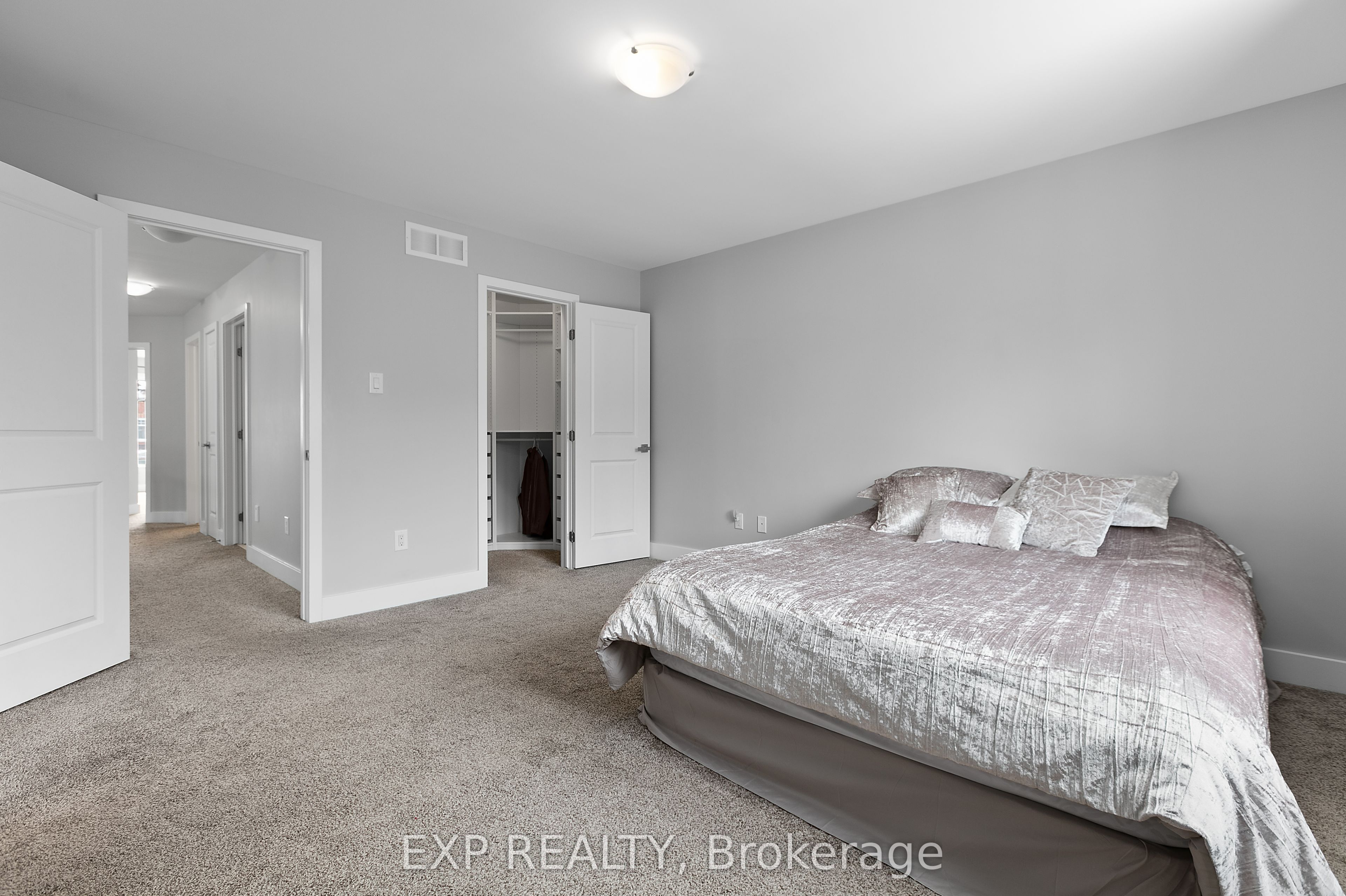 167 Highbury Park Drive Property Photo 25