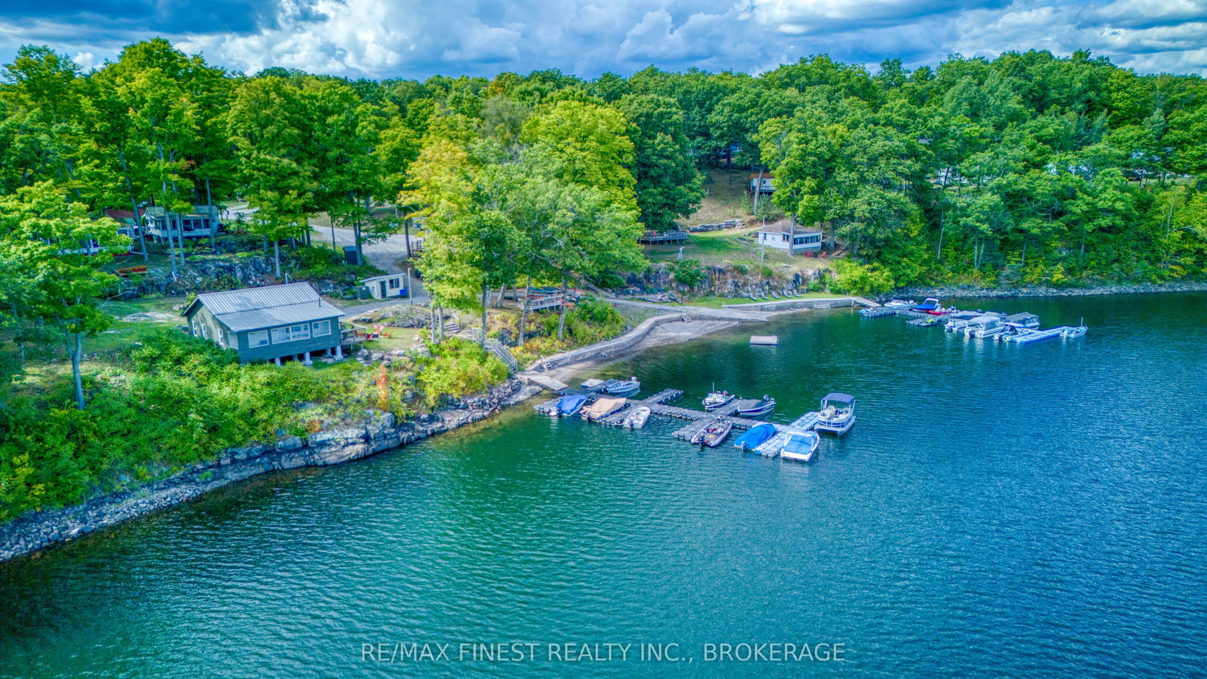 60C Stinson Lane Property Photo 1