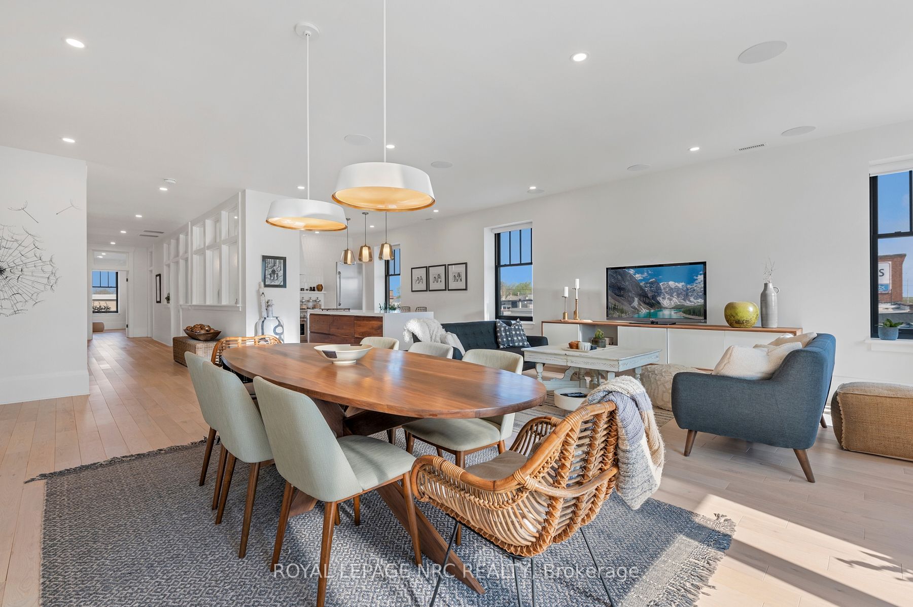 244 West Street Property Photo 15