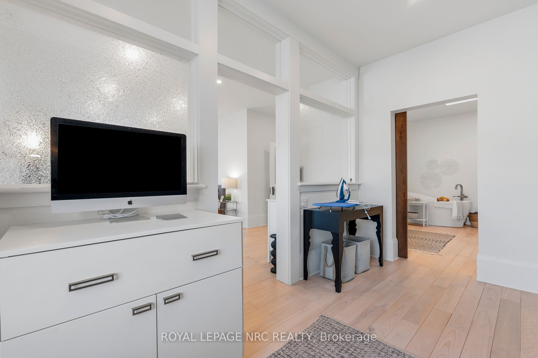 244 West Street Property Photo 36