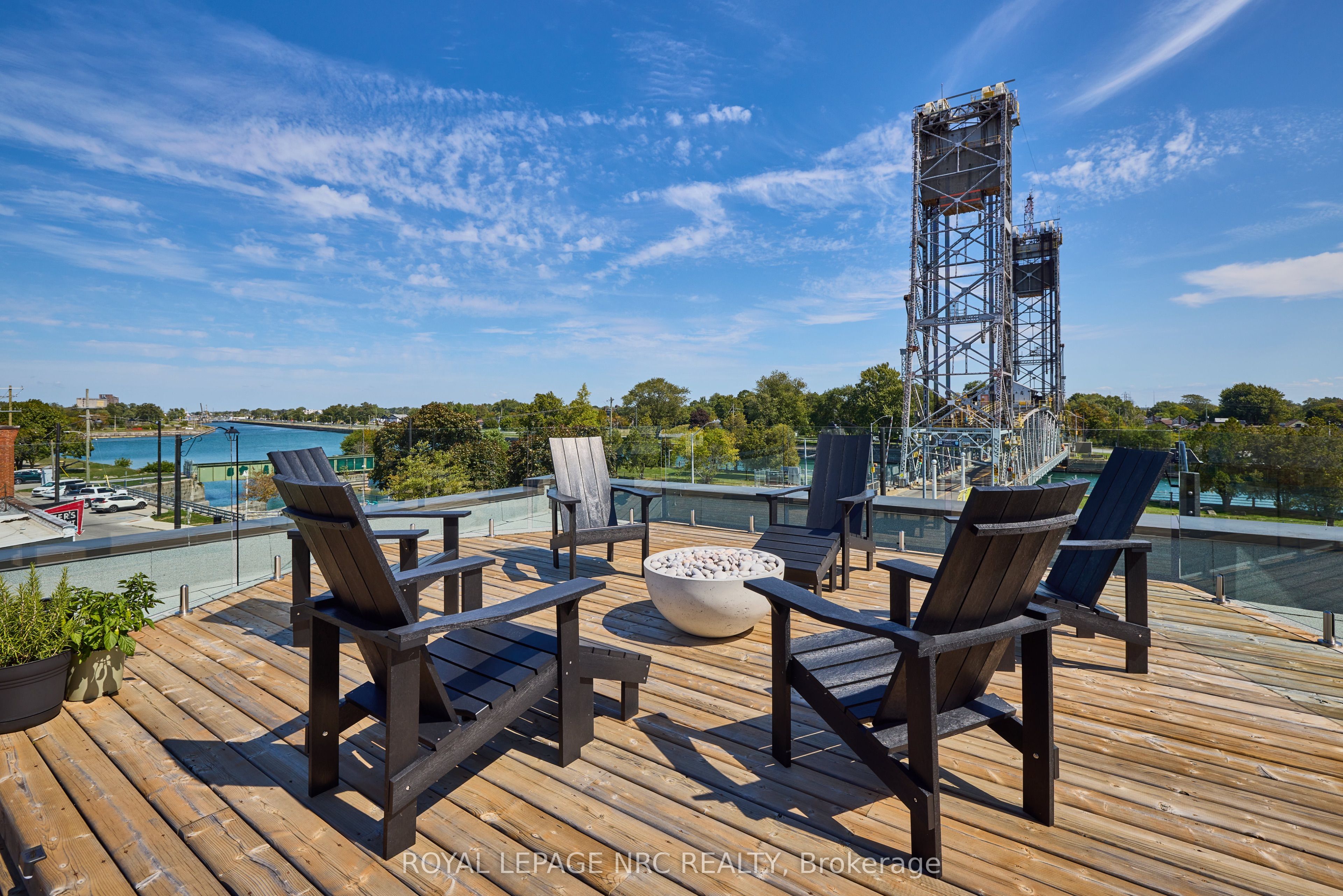 244 West Street Property Photo 46