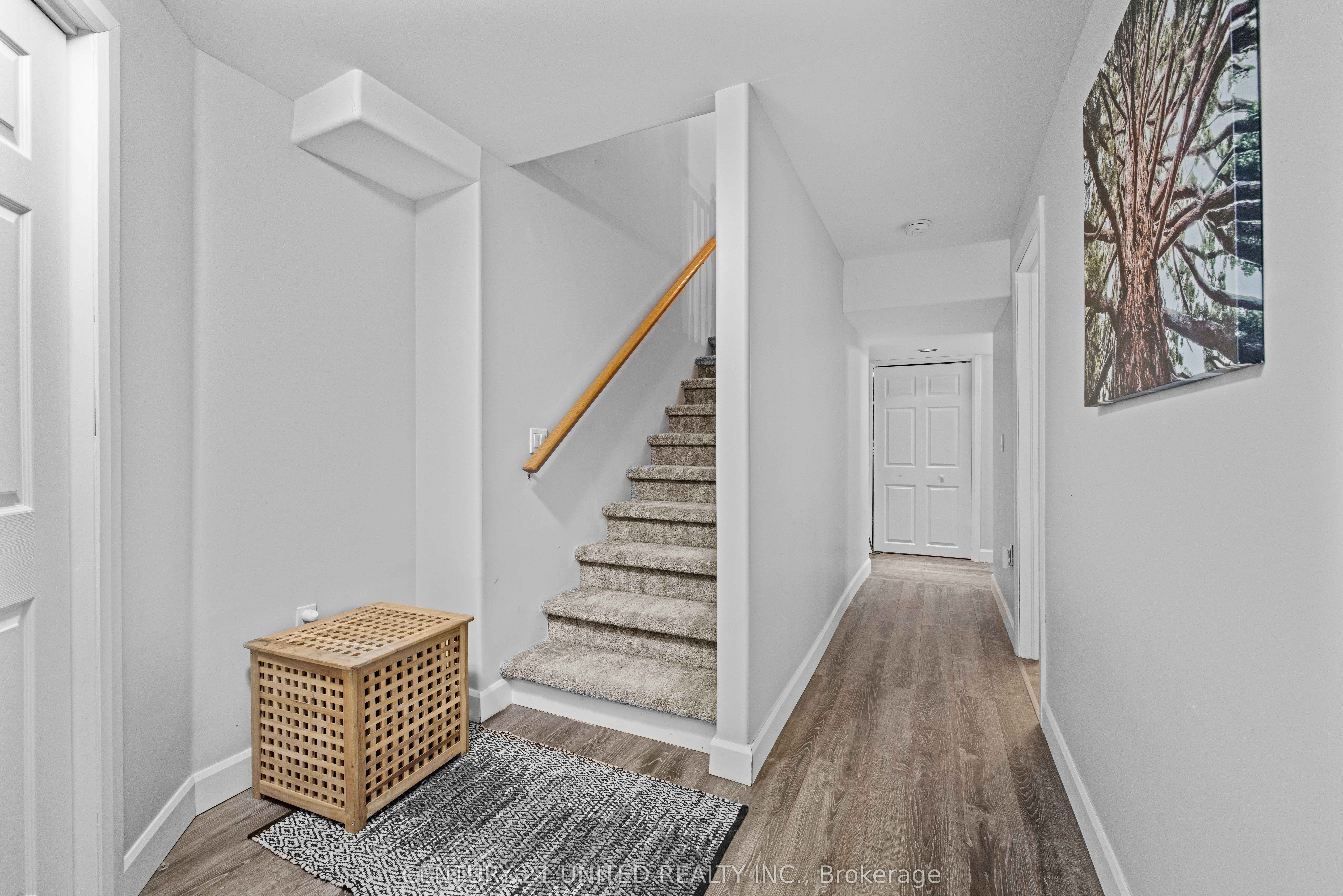 2096 Deer Bay Road Property Photo 21