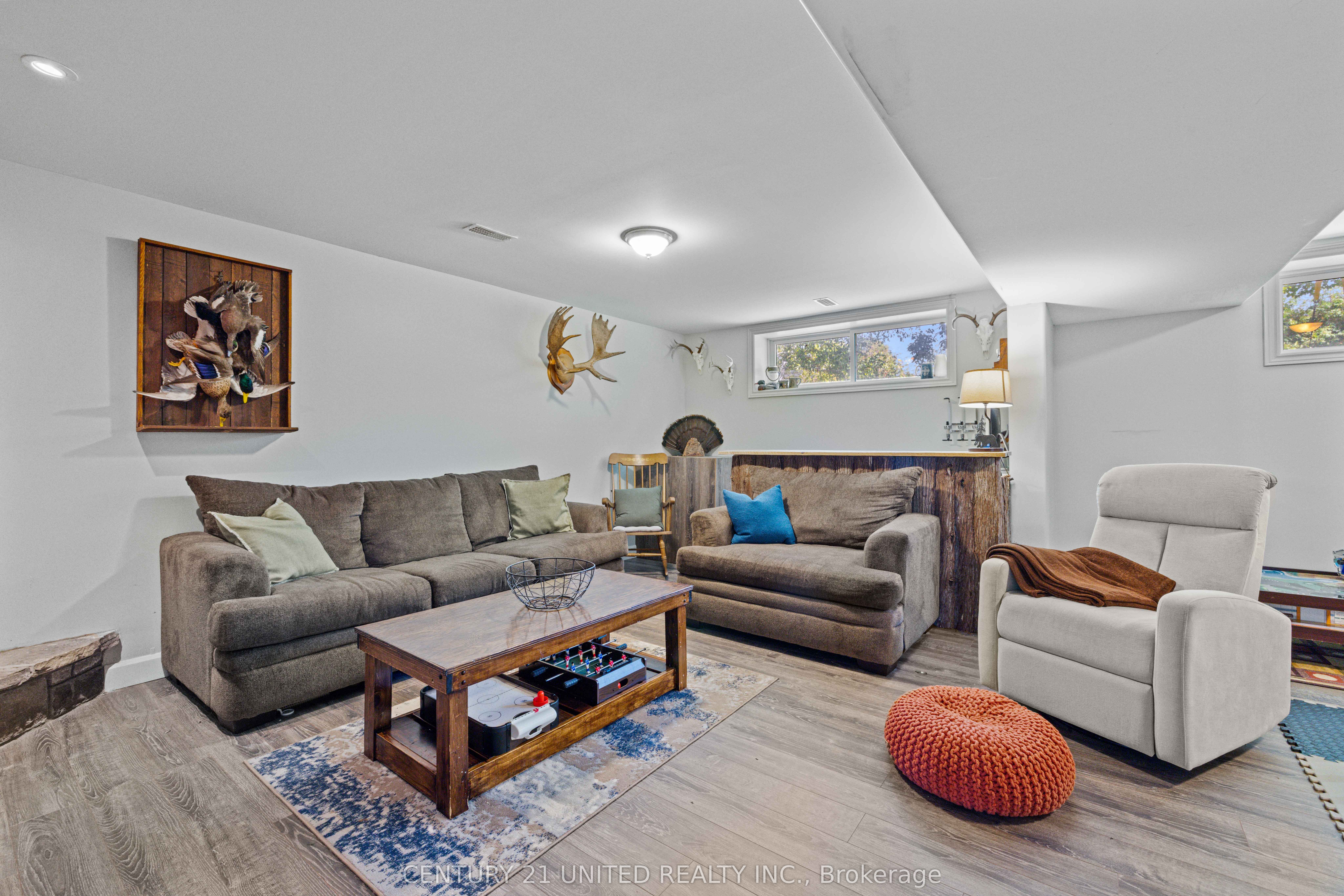 2096 Deer Bay Road Property Photo 29