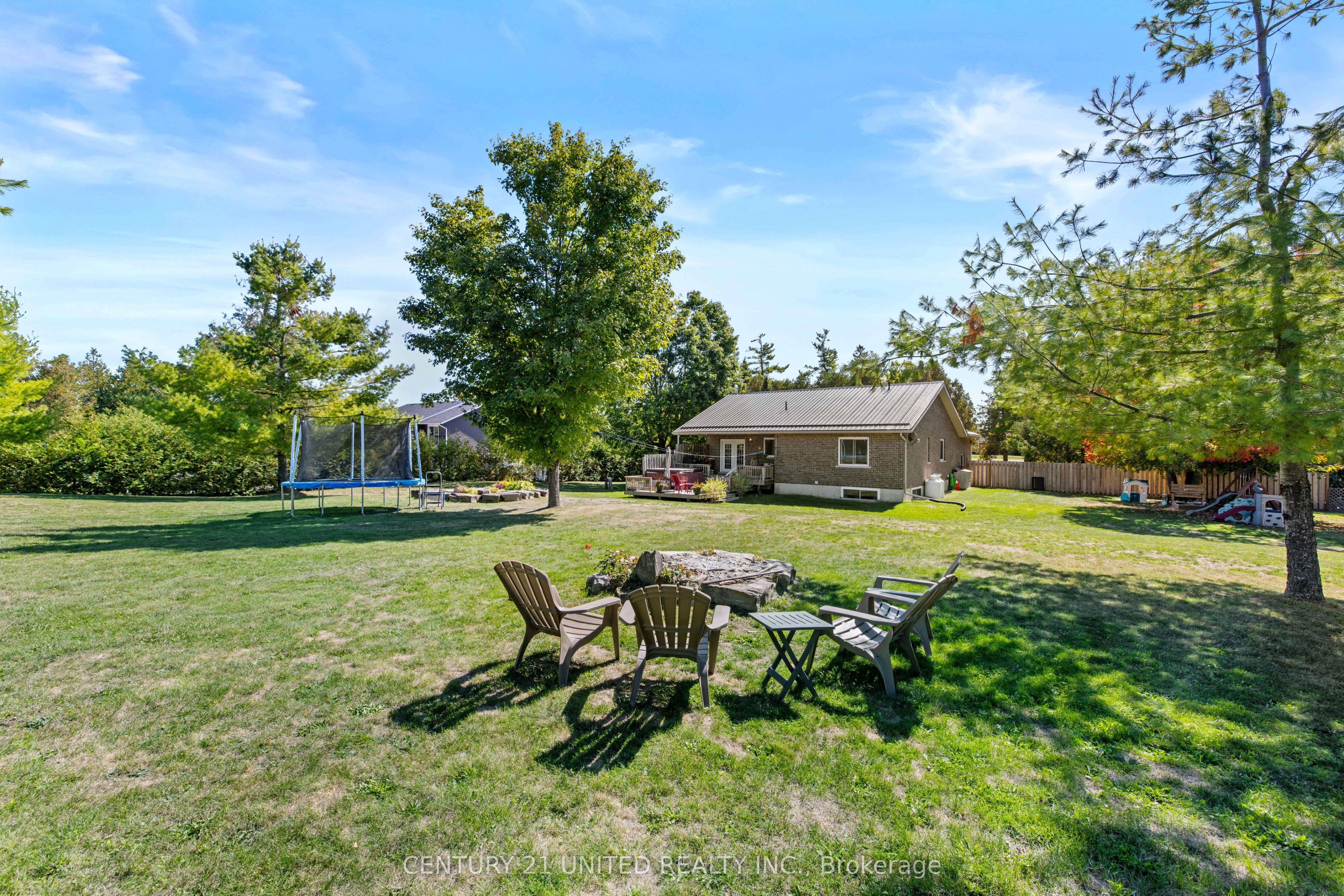 2096 Deer Bay Road Property Photo 35