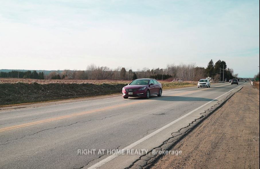 N/a Arthur Street W Property Photo 4