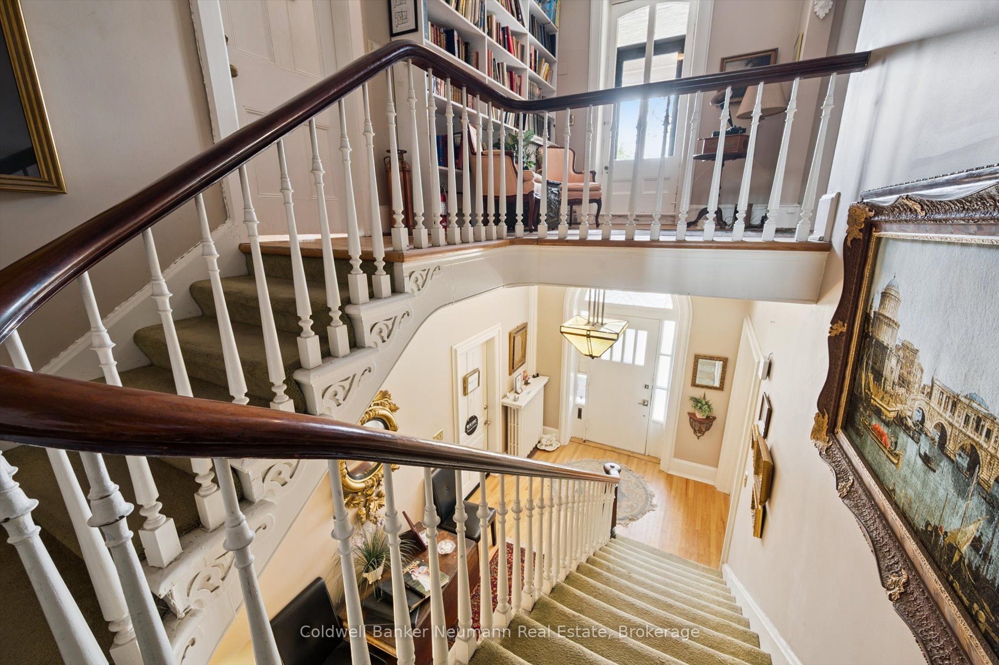 221 Woolwich Street Property Photo 23