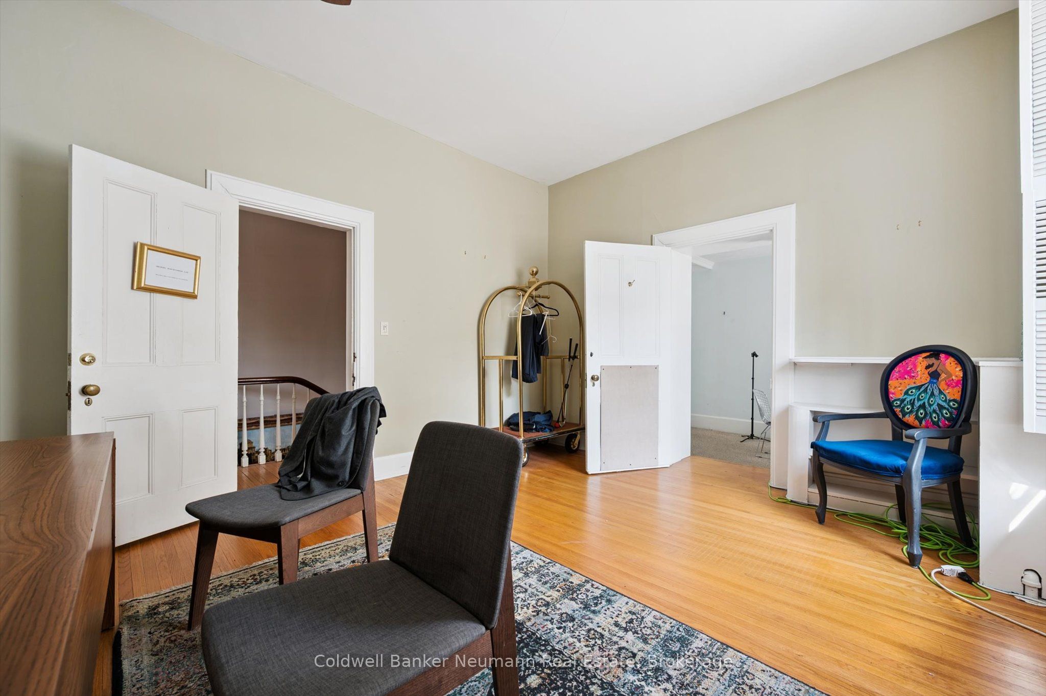 221 Woolwich Street Property Photo 28