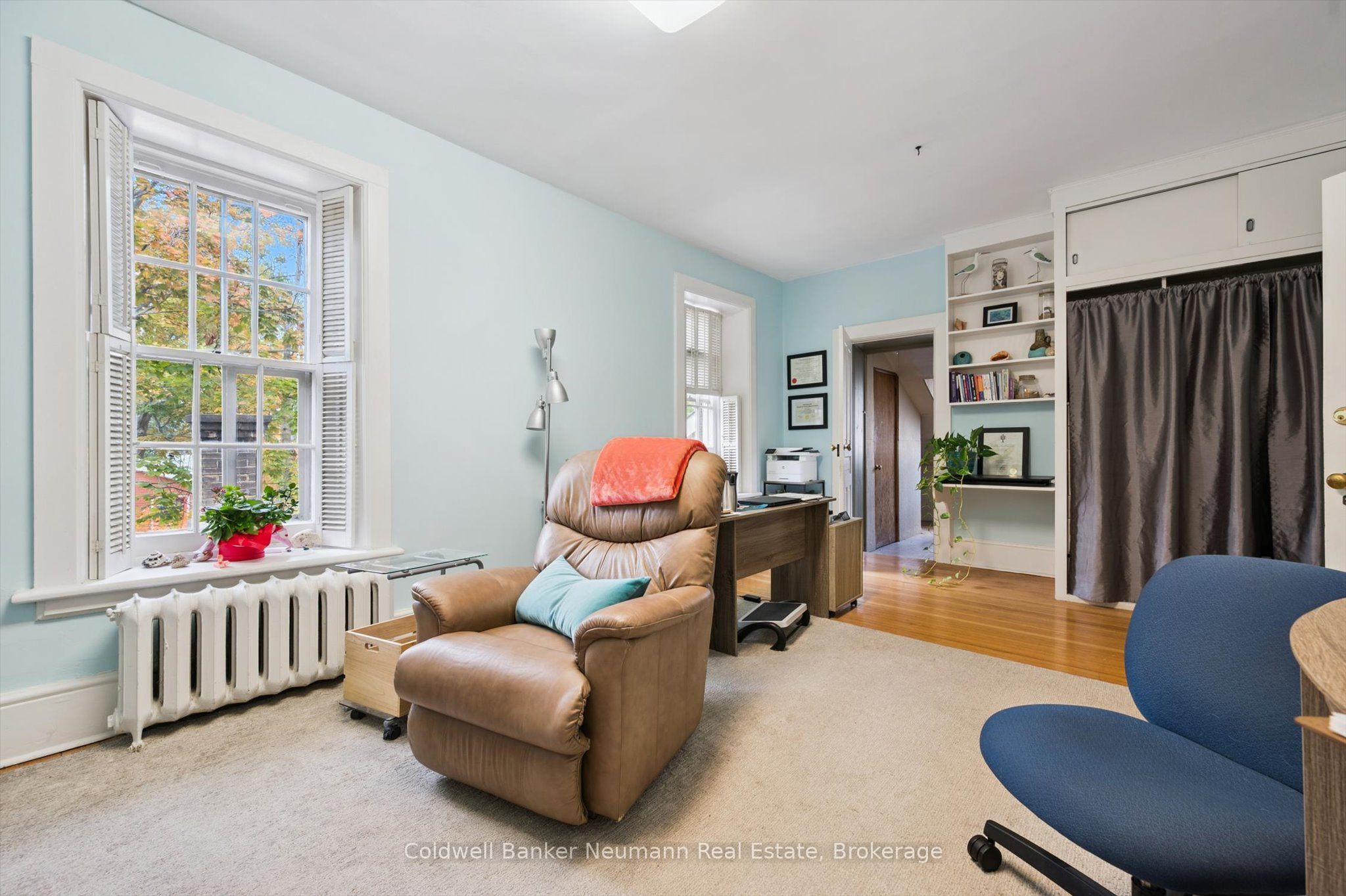 221 Woolwich Street Property Photo 38