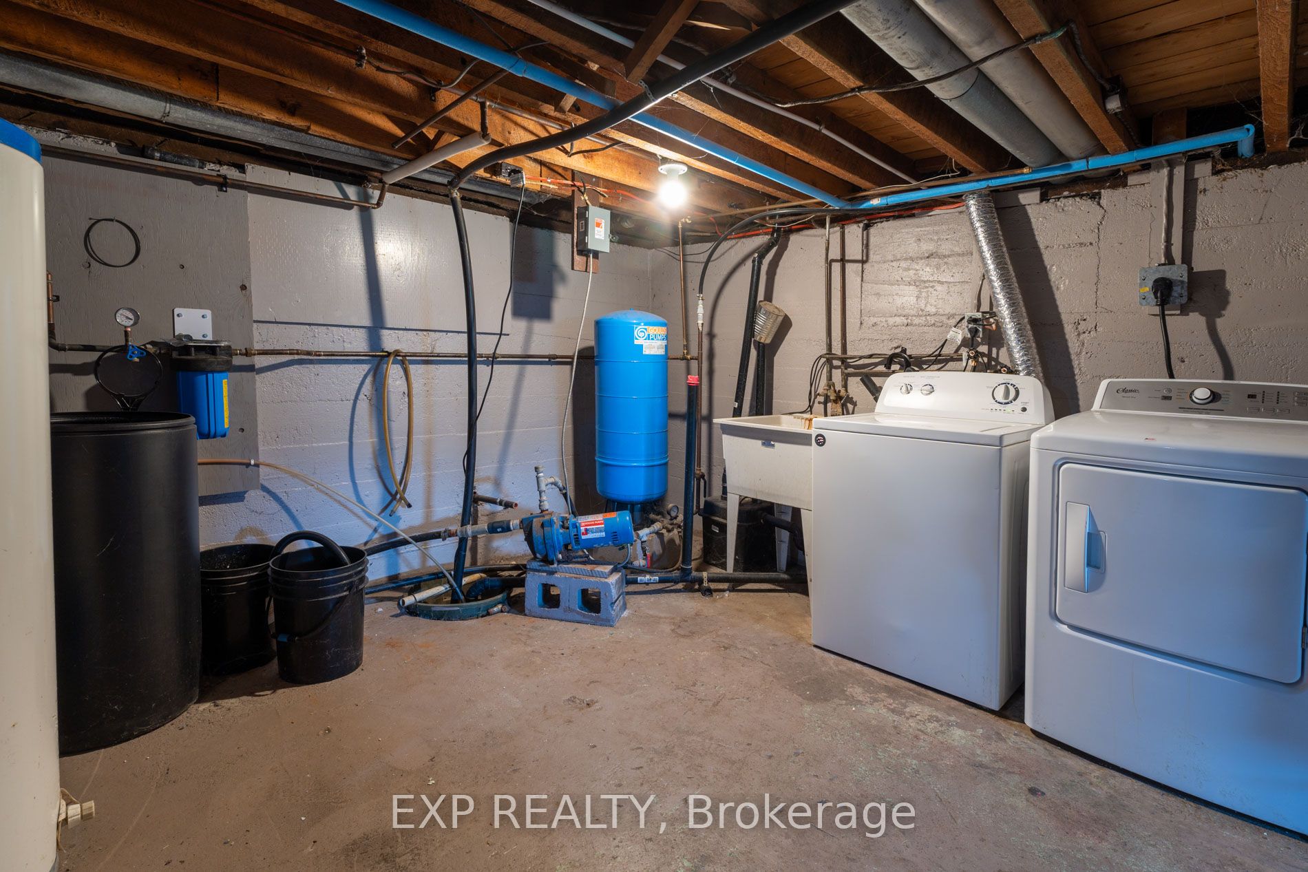 926 Fairground Road Property Photo 16
