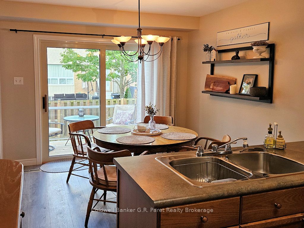 622 Wharncliffe Rd. South Road 6 Property Photo 6