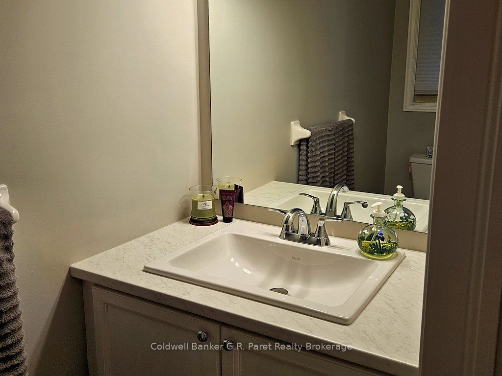 622 Wharncliffe Rd. South Road 6 Property Photo 12