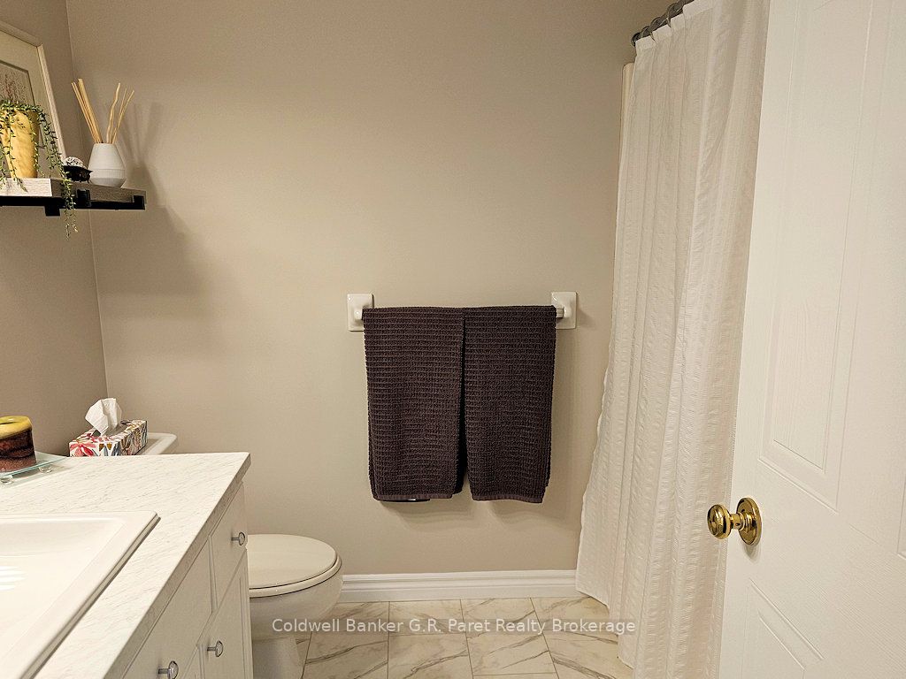 622 Wharncliffe Rd. South Road 6 Property Photo 18