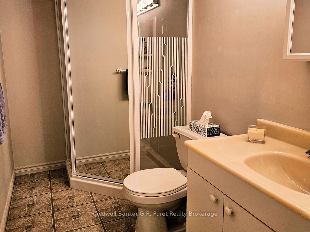 622 Wharncliffe Rd. South Road 6 Property Photo 27