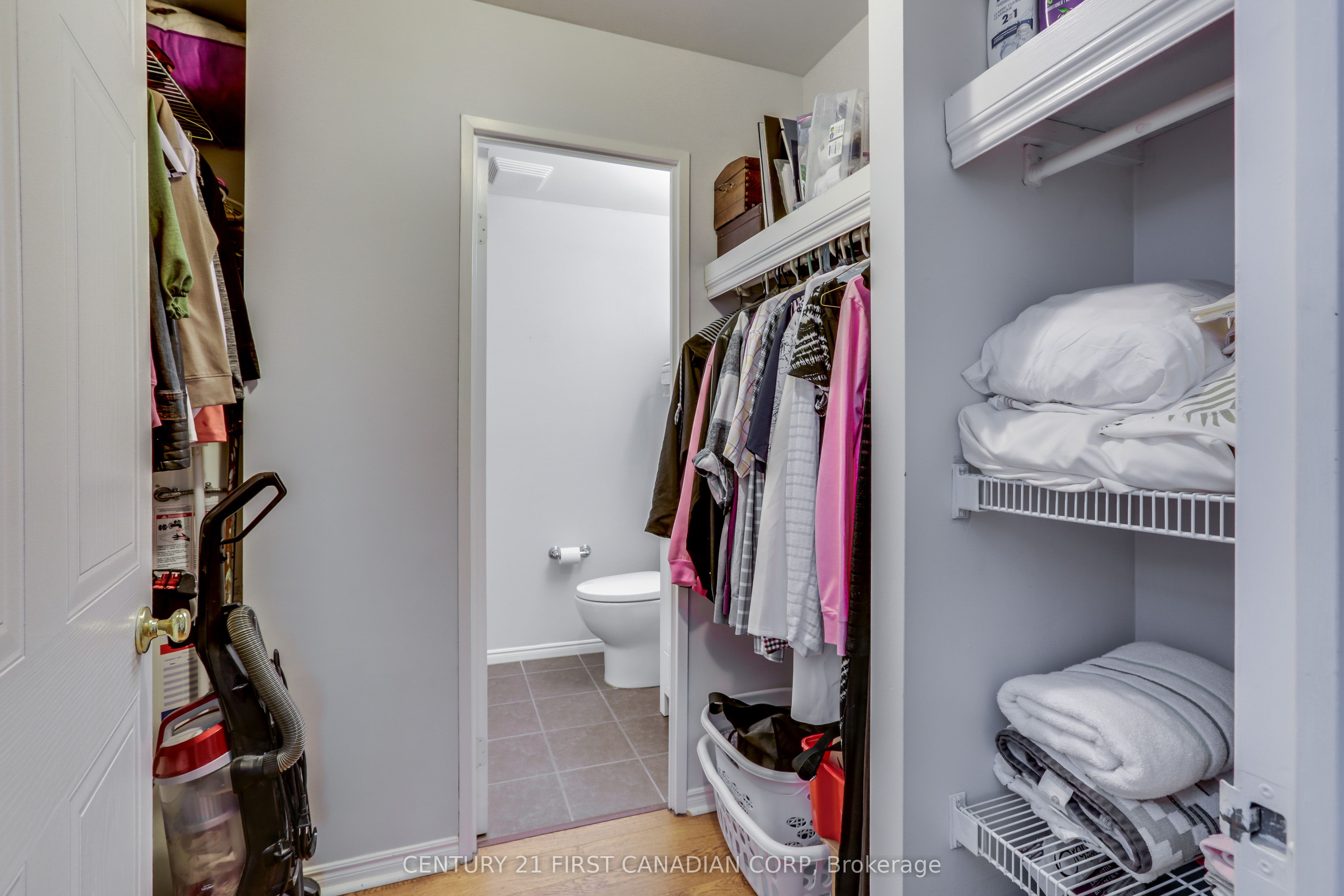 76 Base Line Road W 201 Property Photo 29