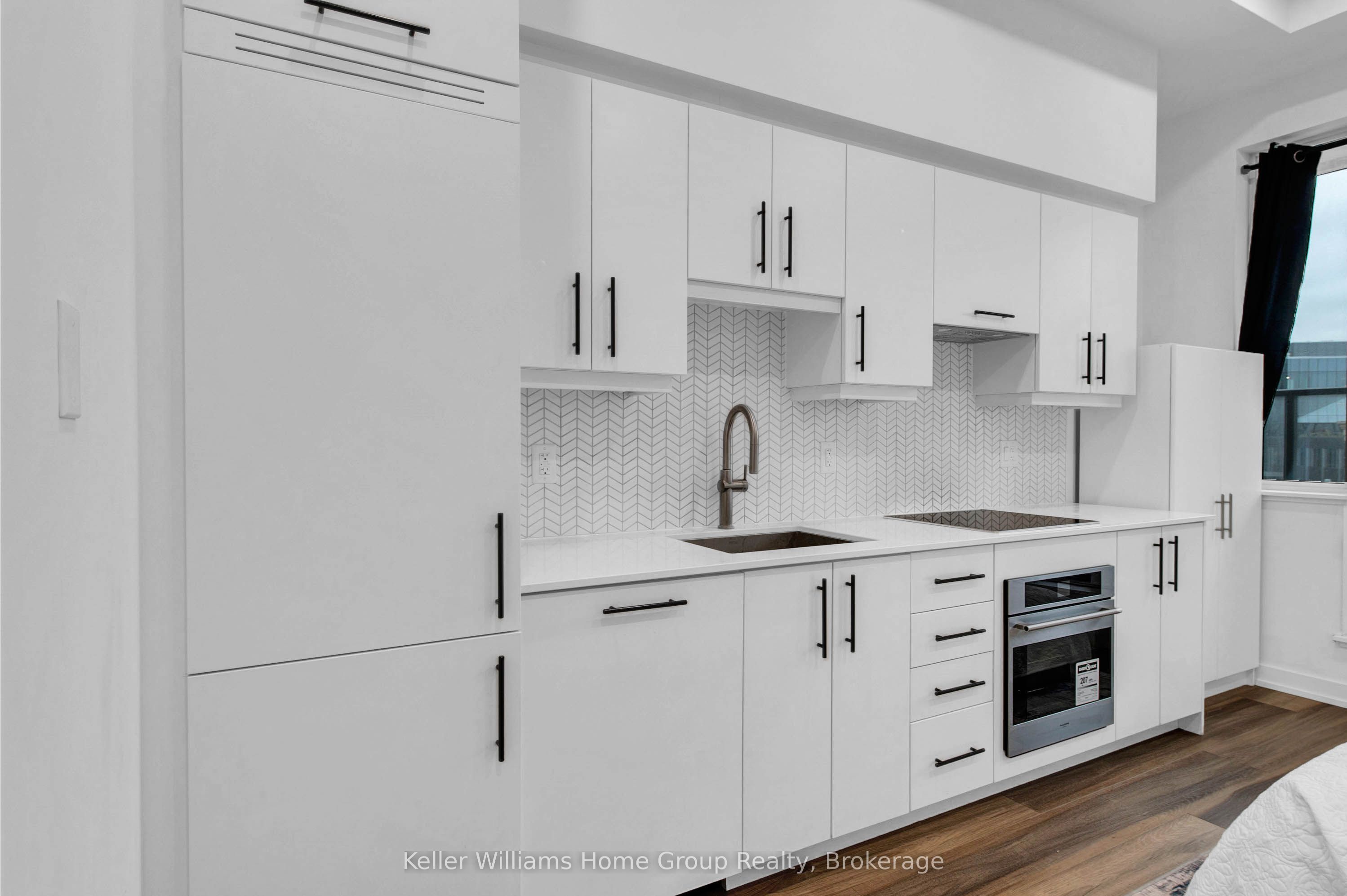 5 Wellington Street S 208 Property Photo