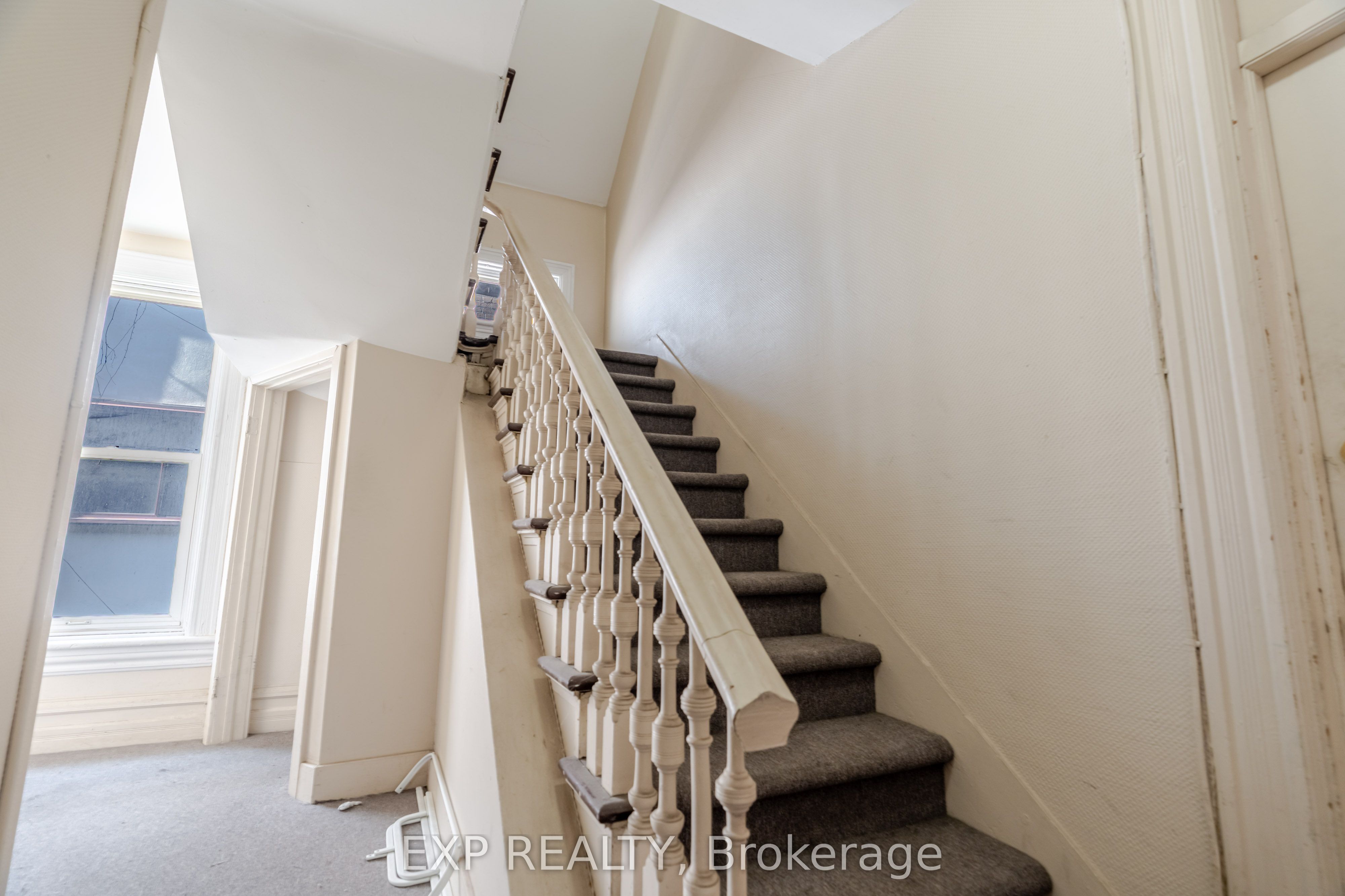 88 Maclaren Street Property Photo 8