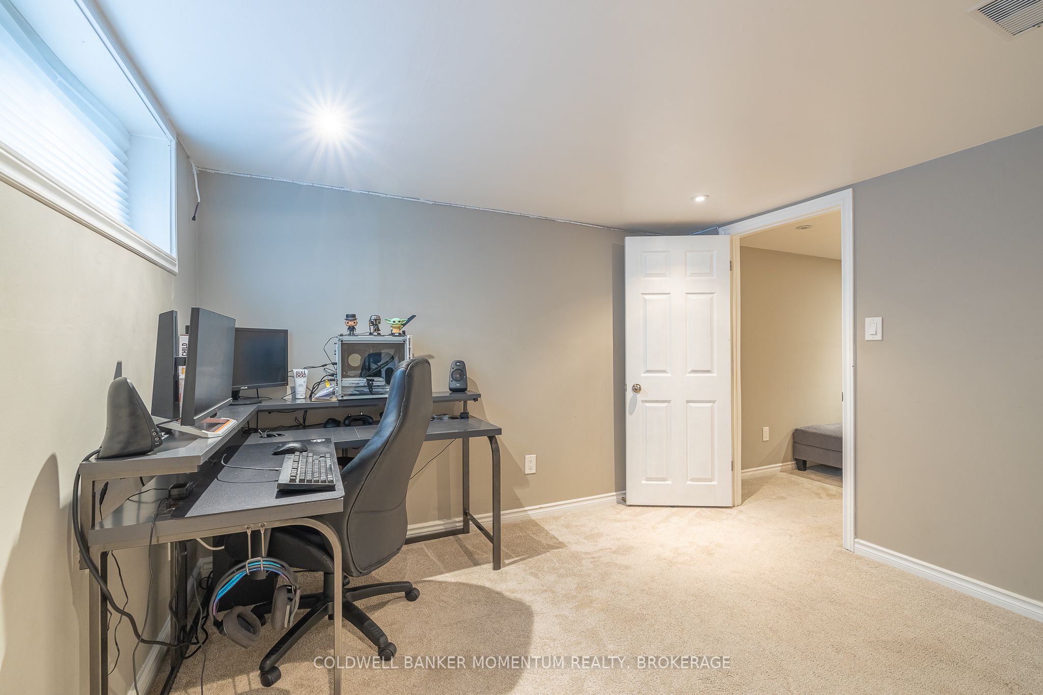 35 Kinsey Street Property Photo 29