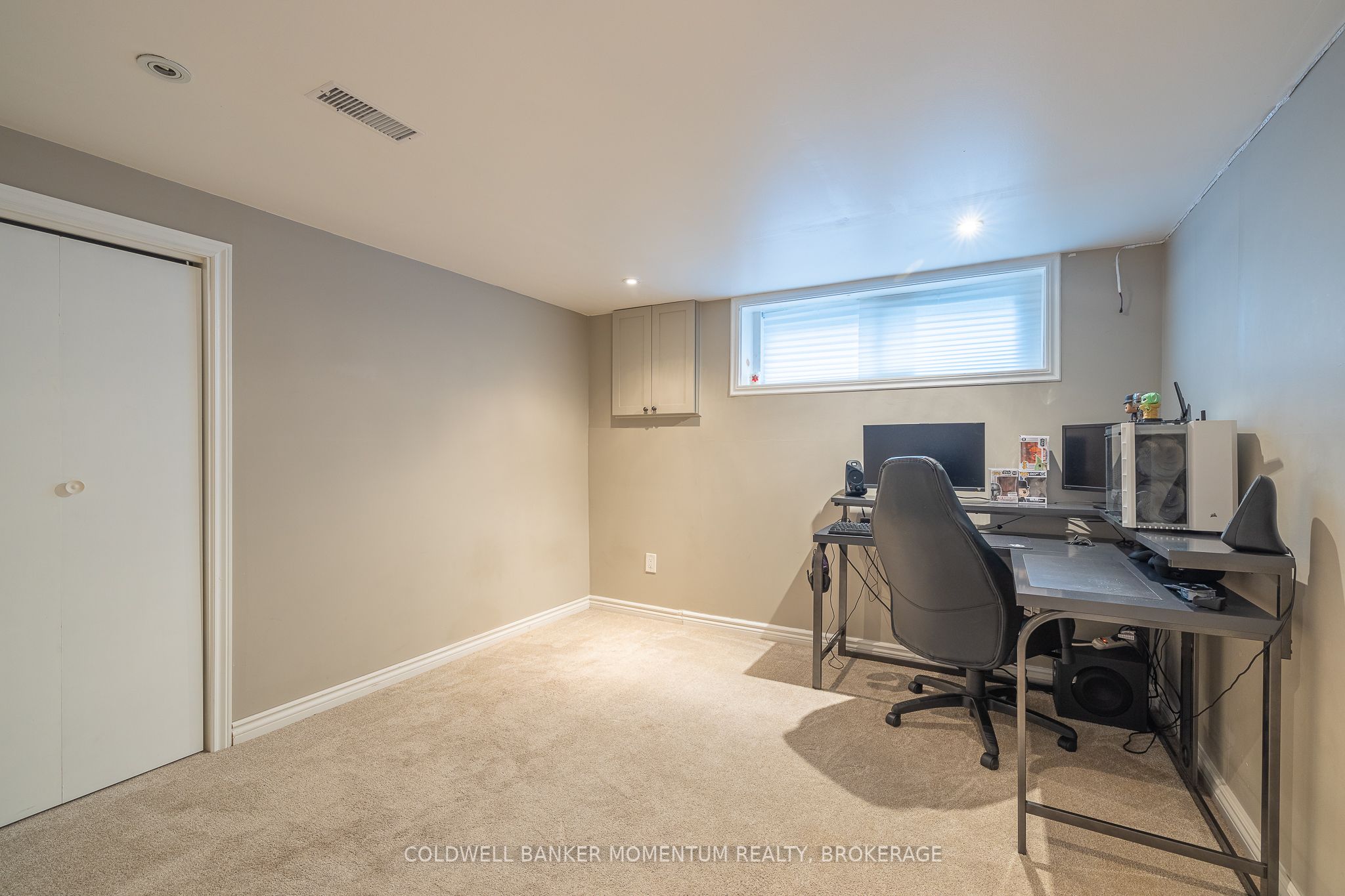 35 Kinsey Street Property Photo 30