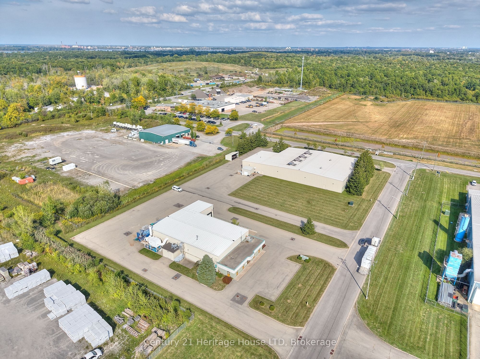 1360 Commerce Parkway Property Photo 29