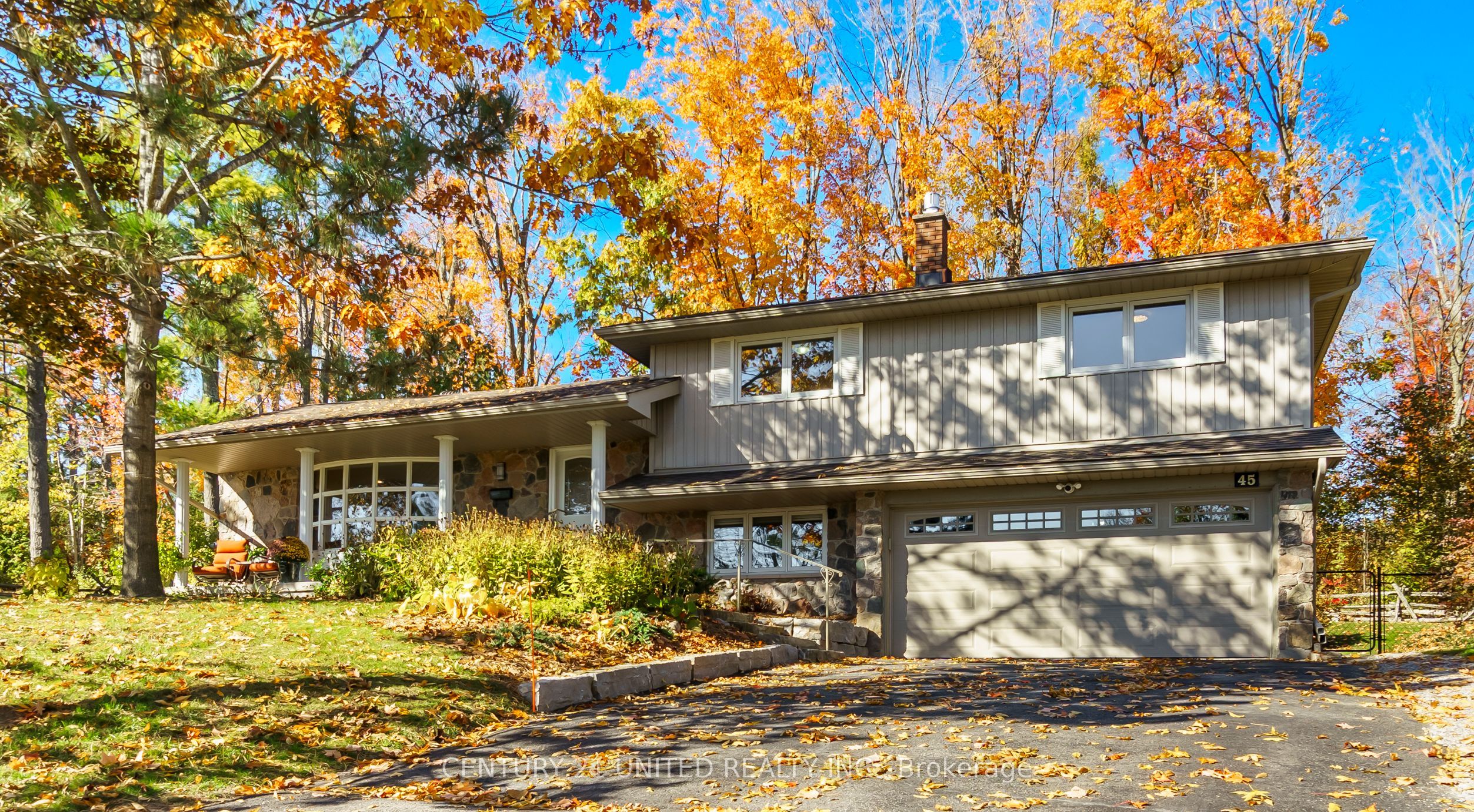 45 Crestwood Avenue Property Photo 1