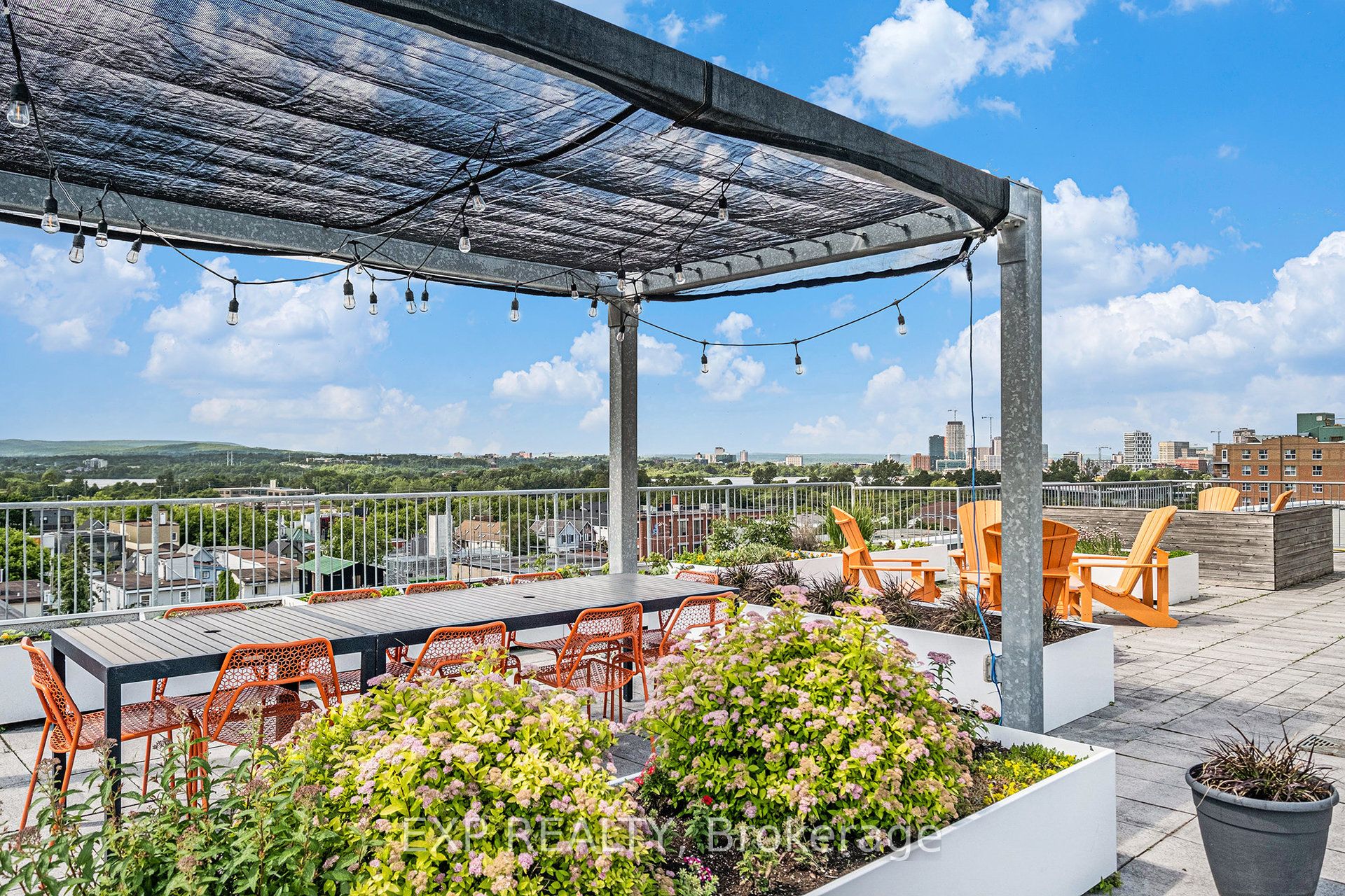 1000 Wellington Street W 206 Property Photo 29