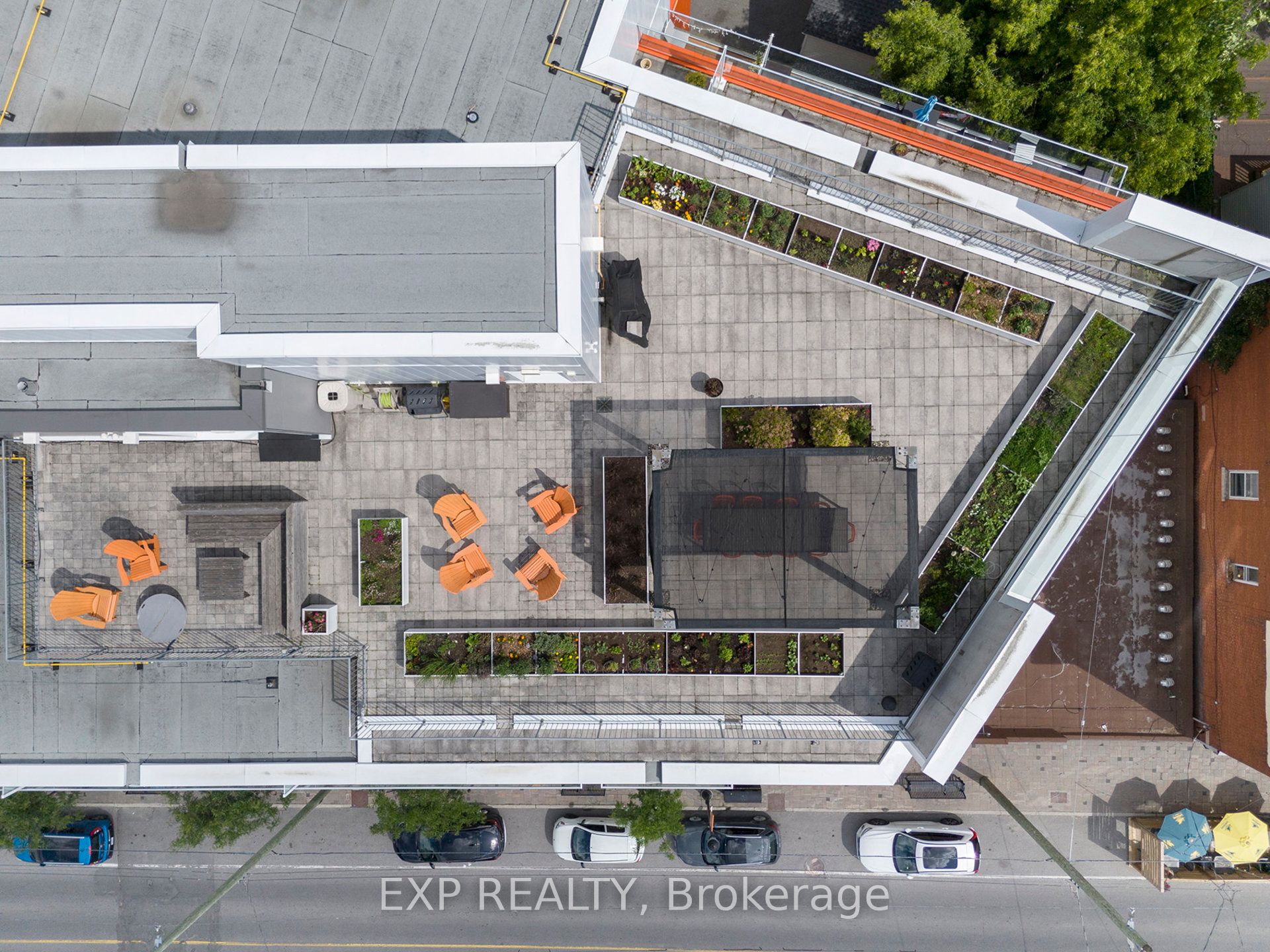 1000 Wellington Street W 206 Property Photo 30