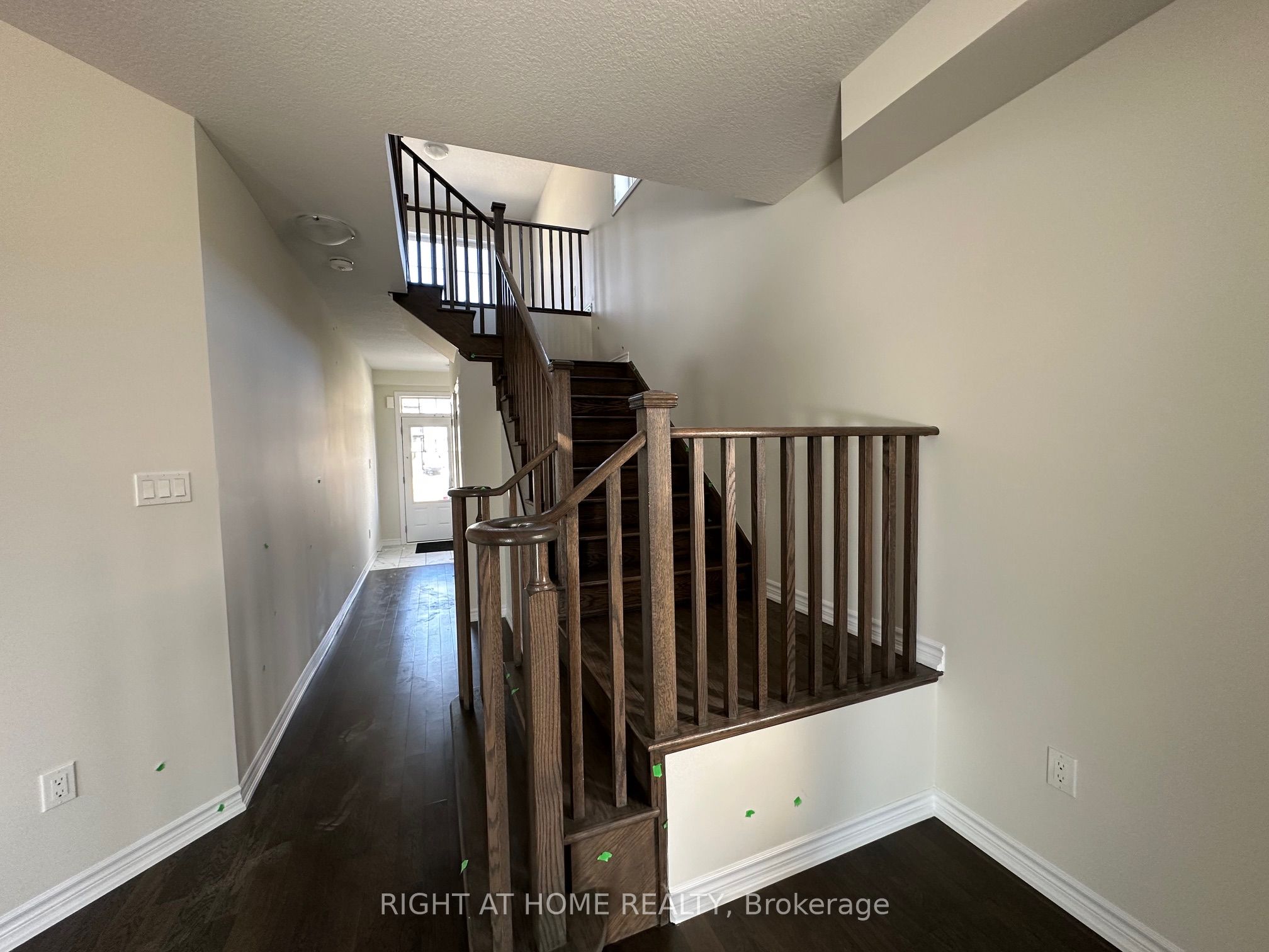 17 Cahill Drive Upper Property Photo 12