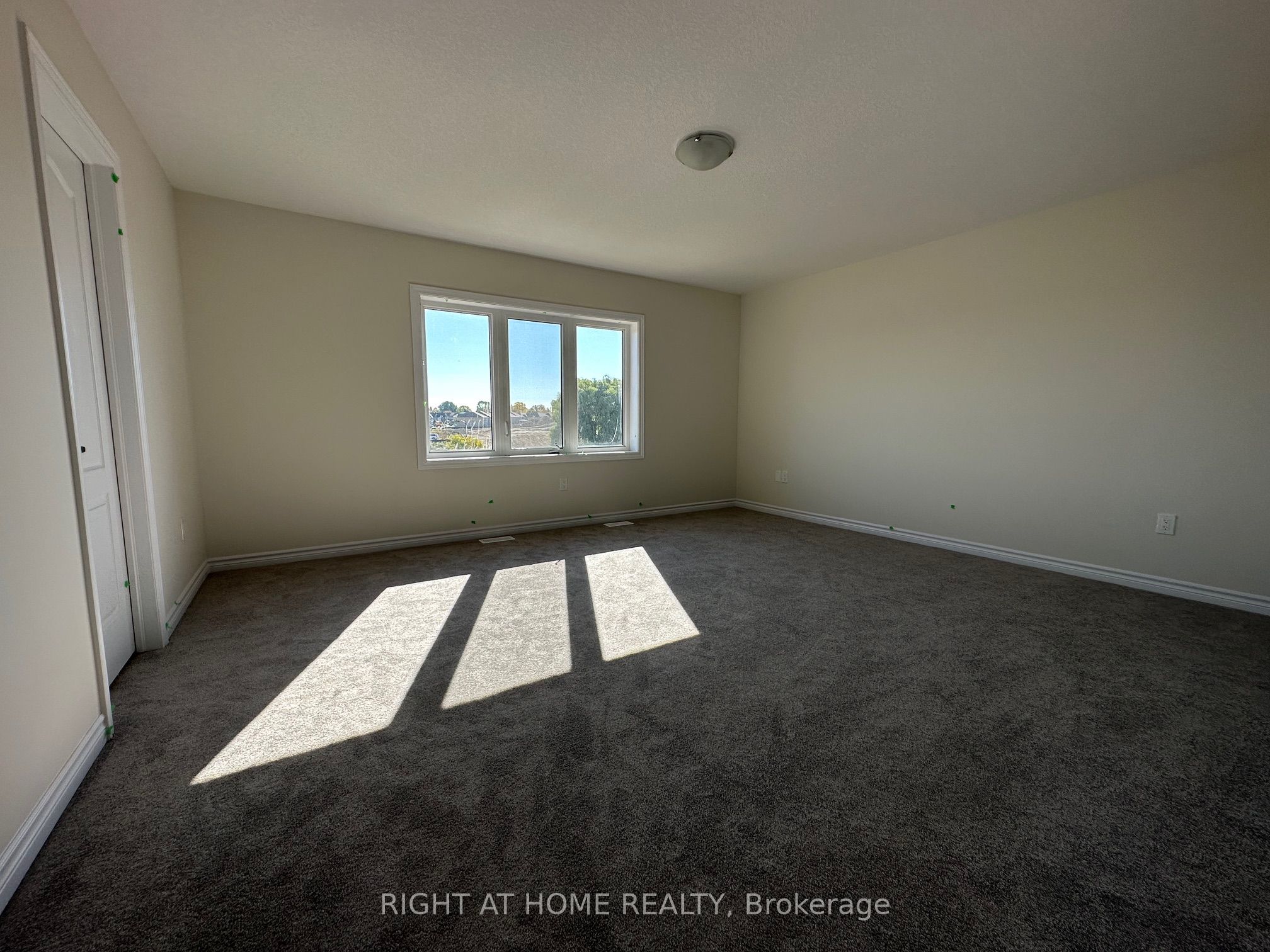 17 Cahill Drive Upper Property Photo 22