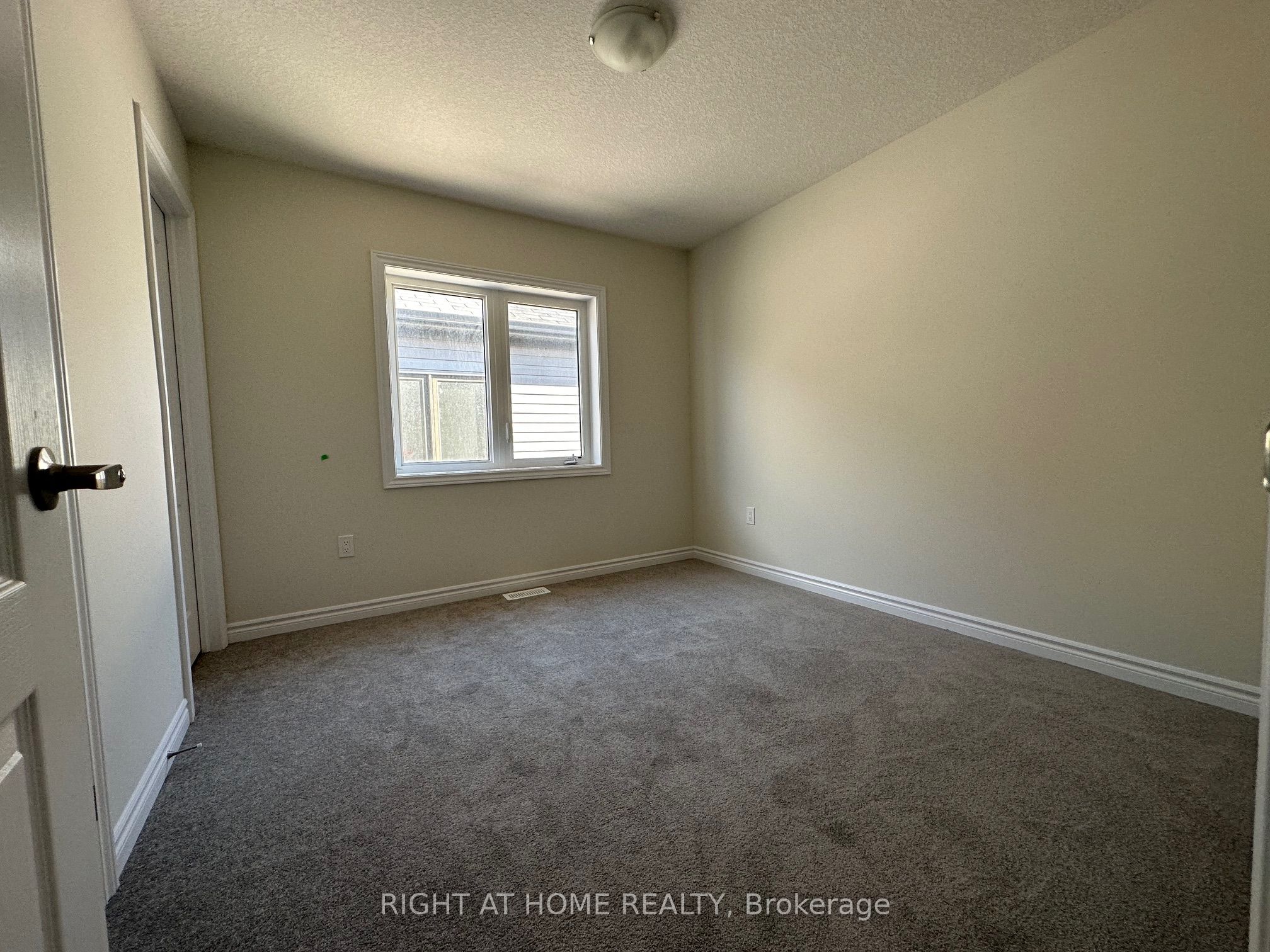 17 Cahill Drive Upper Property Photo 26