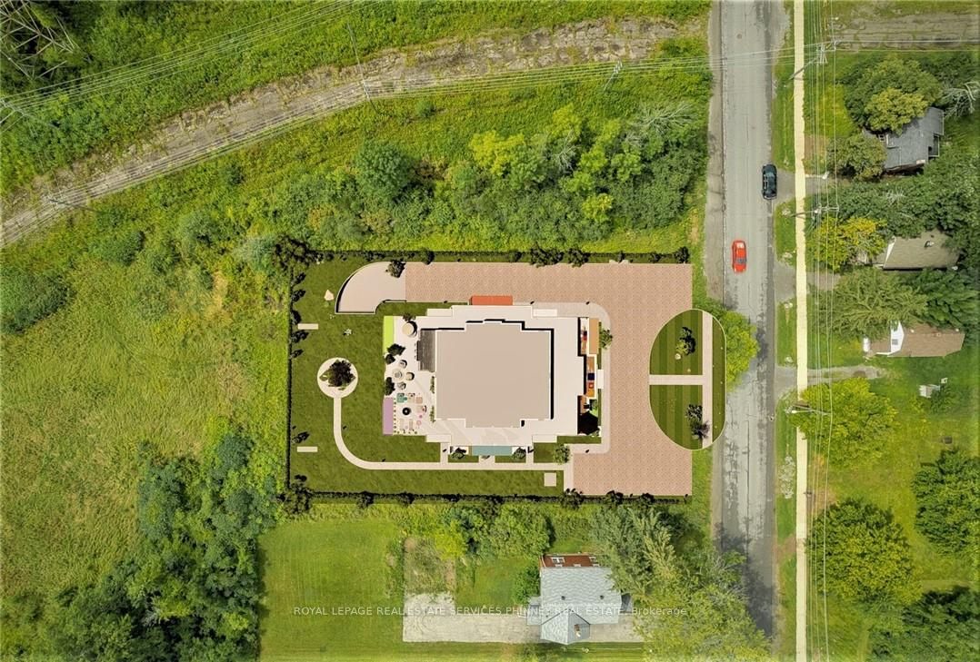 5618 Mcleod Road Property Photo 3