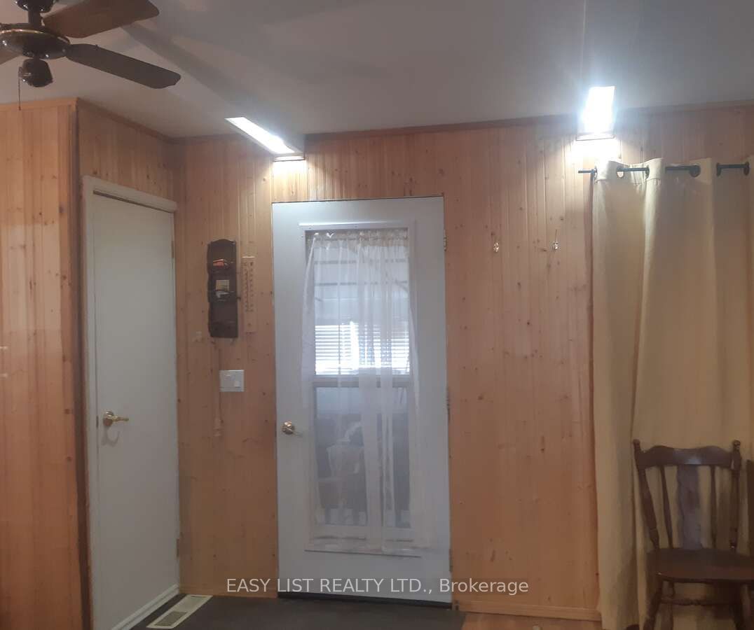 18 Sutton Drive Property Photo 15