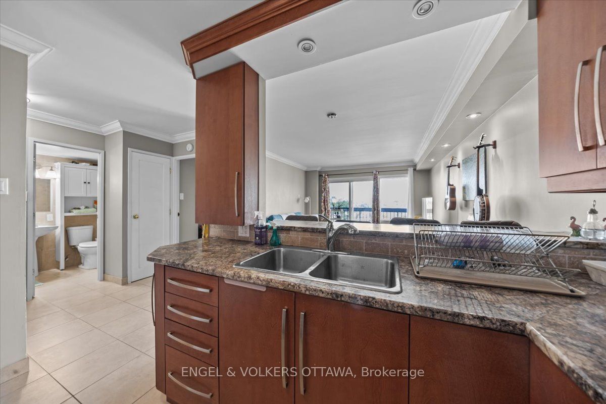 158a Mcarthur Avenue E 908 Property Photo 12