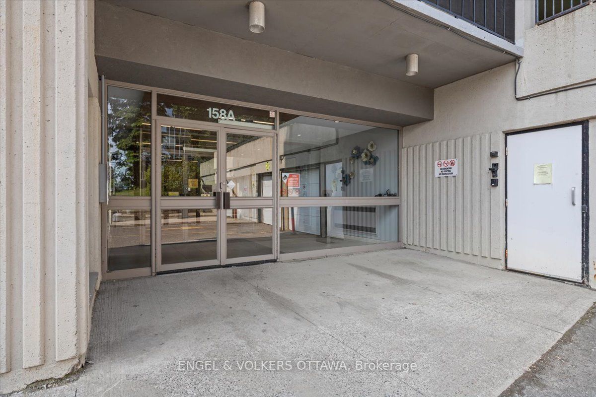 158a Mcarthur Avenue E 908 Property Photo 30