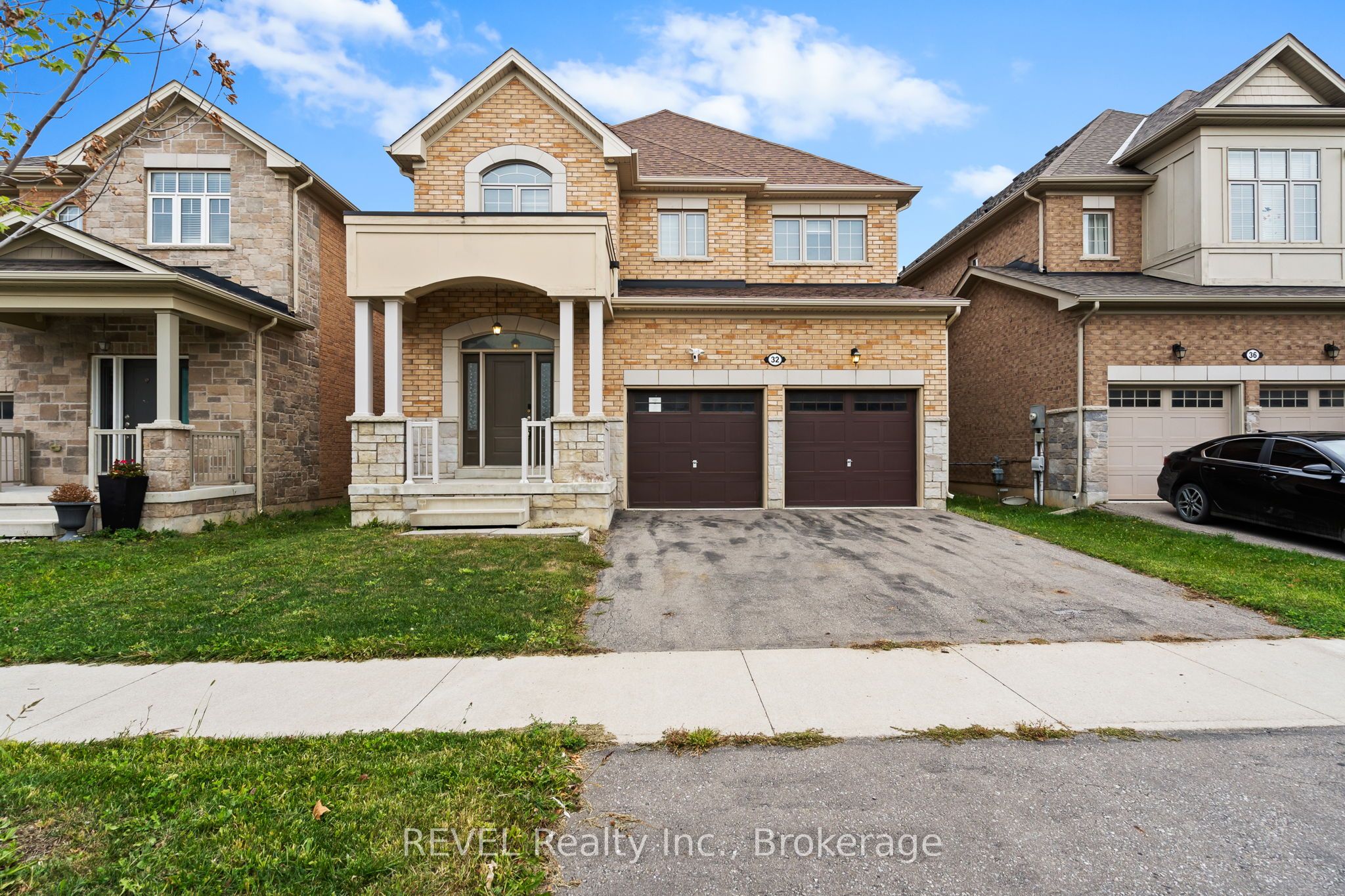 32 Sparkle Drive Property Photo 1