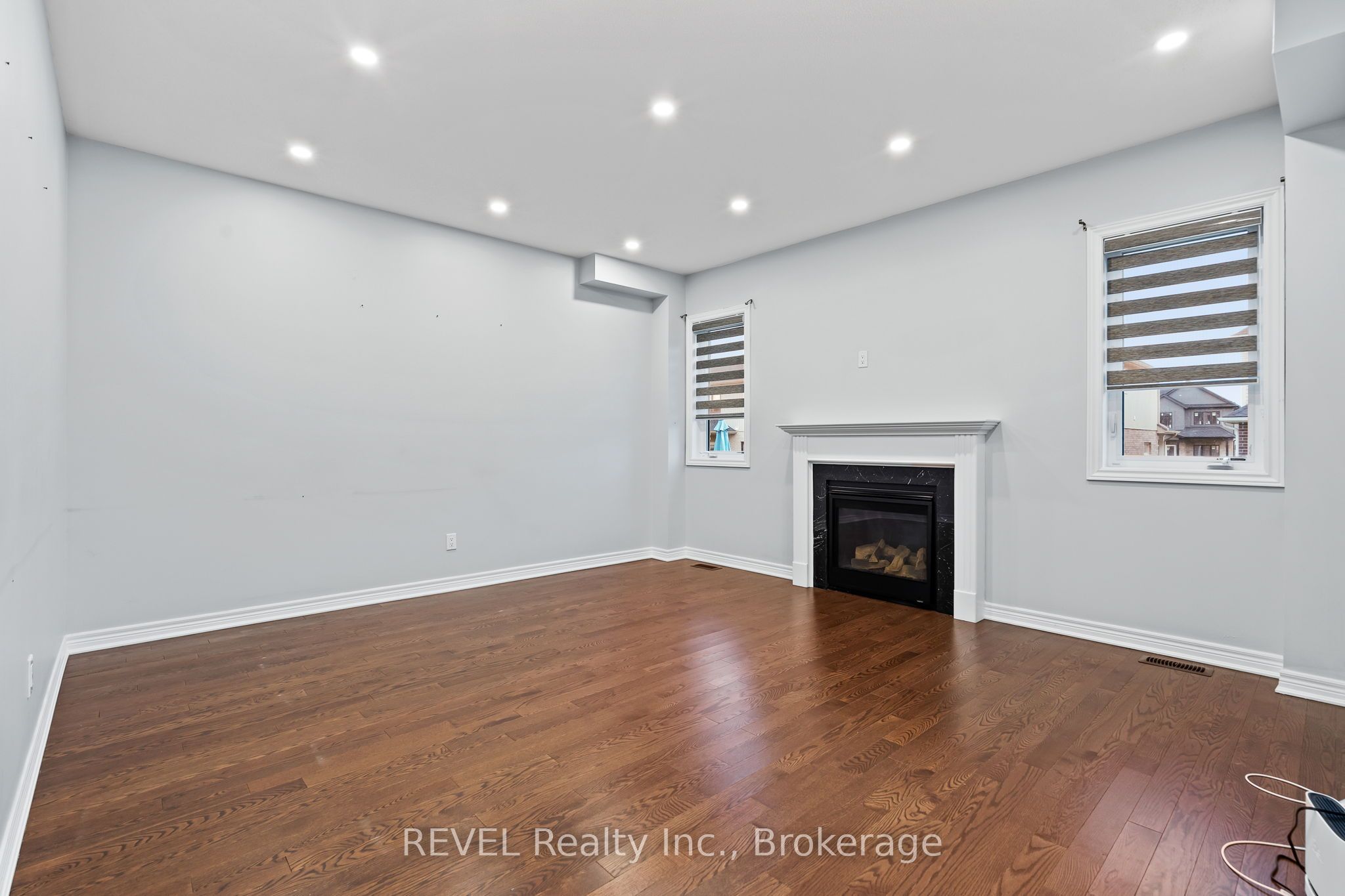 32 Sparkle Drive Property Photo 14