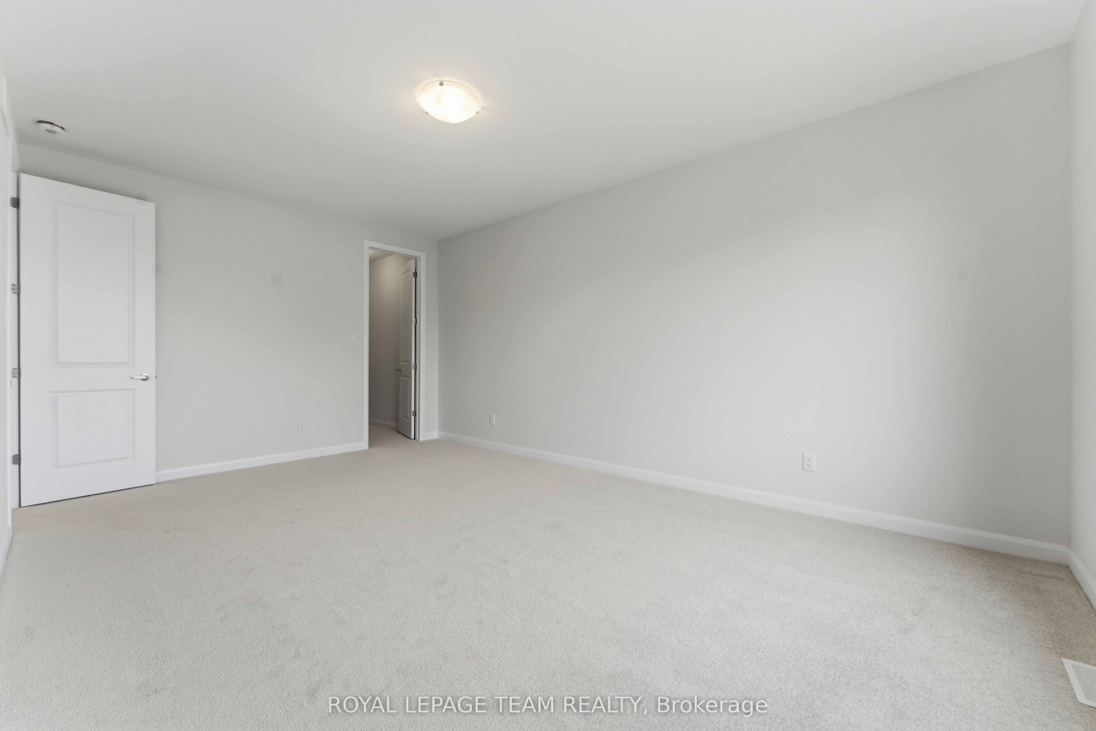 920 Locomotion Lane Property Photo 24