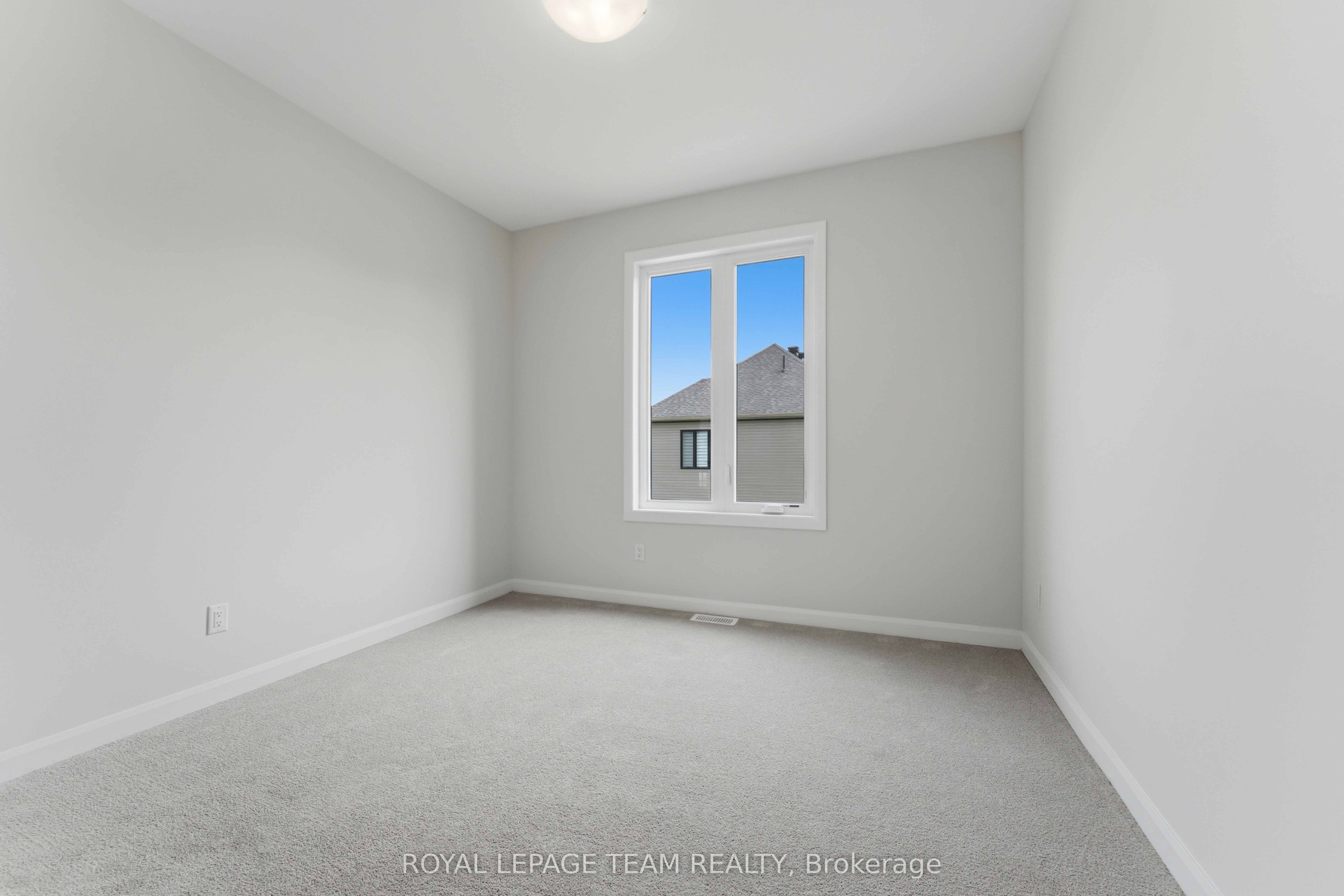 920 Locomotion Lane Property Photo 33